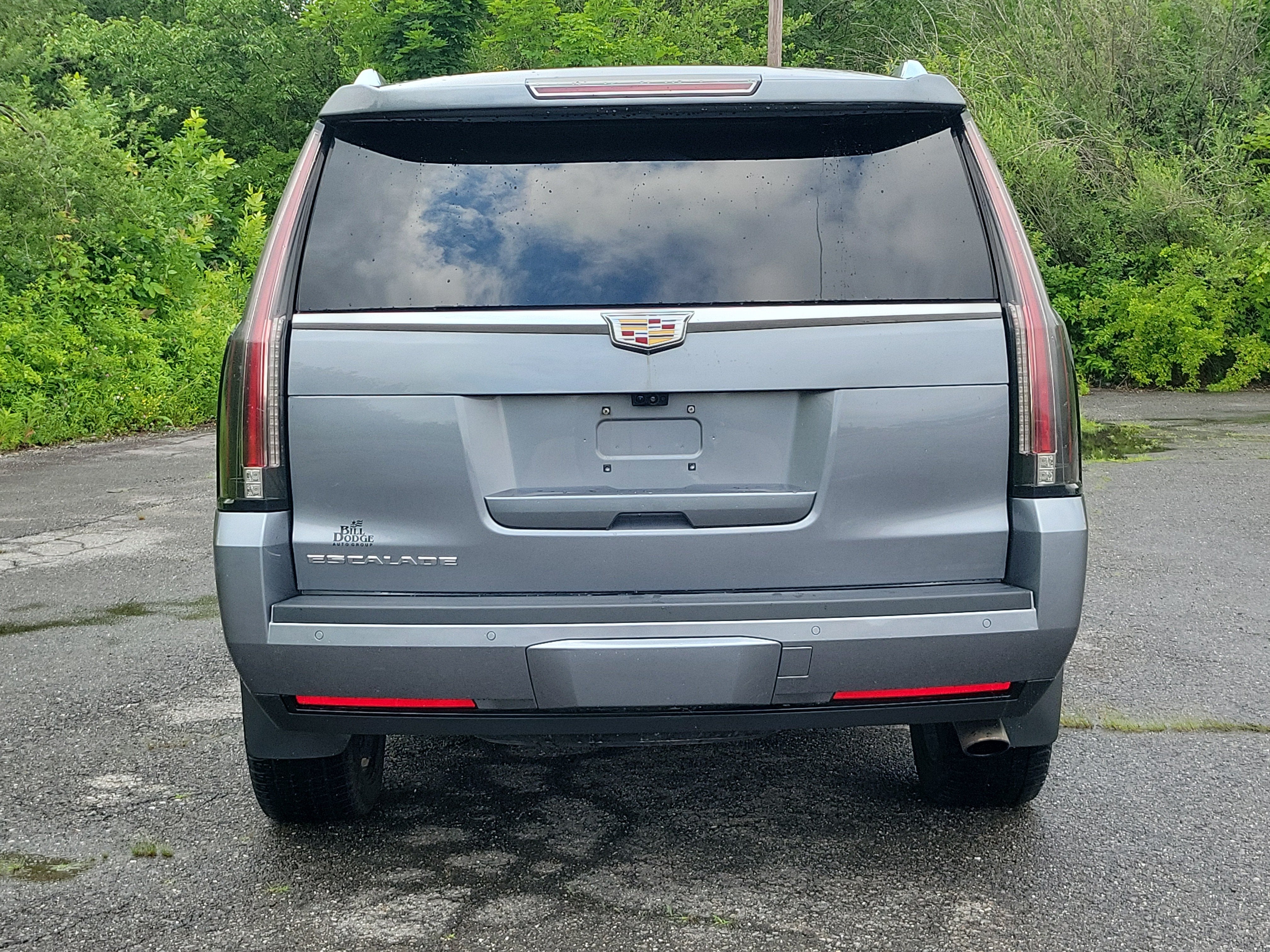 2018 Cadillac Escalade Luxury