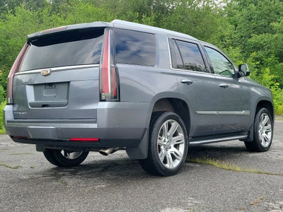 2018 Cadillac Escalade Luxury