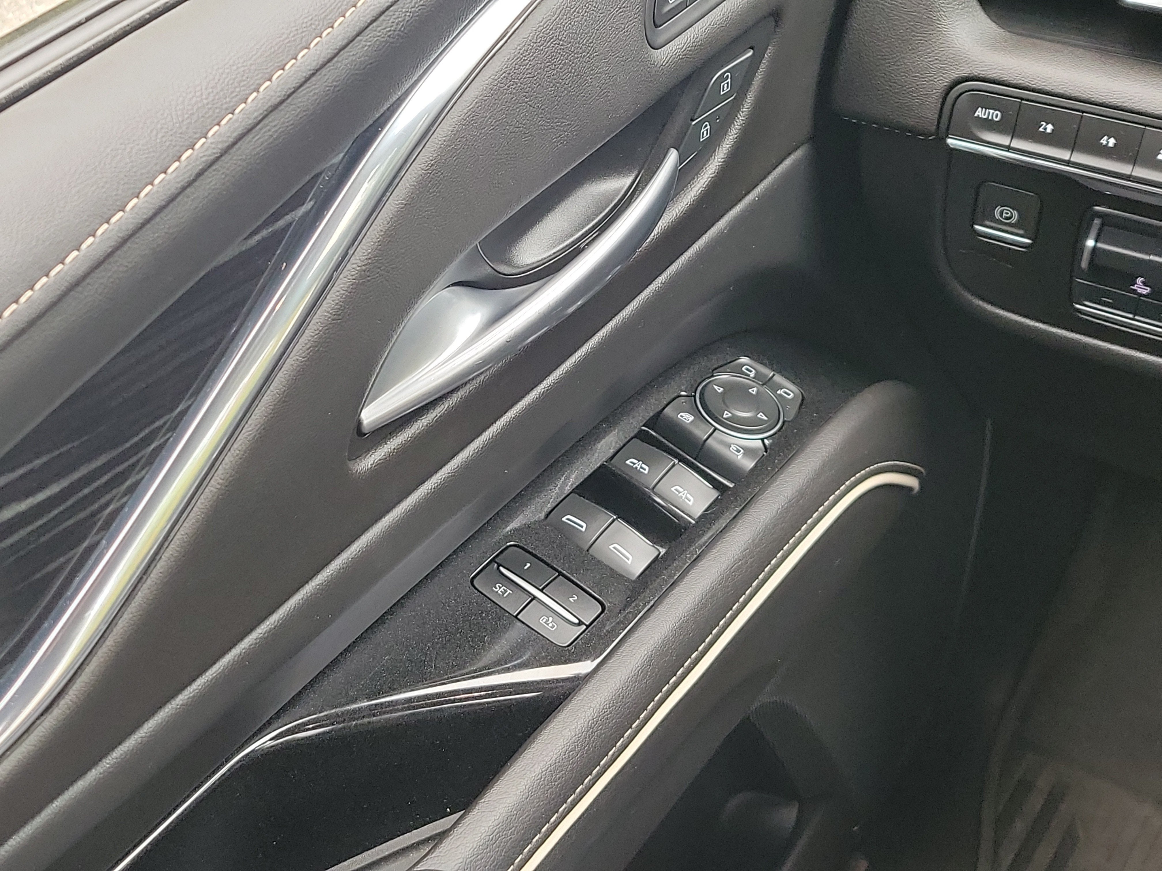 2023 Cadillac Escalade 4WD Sport