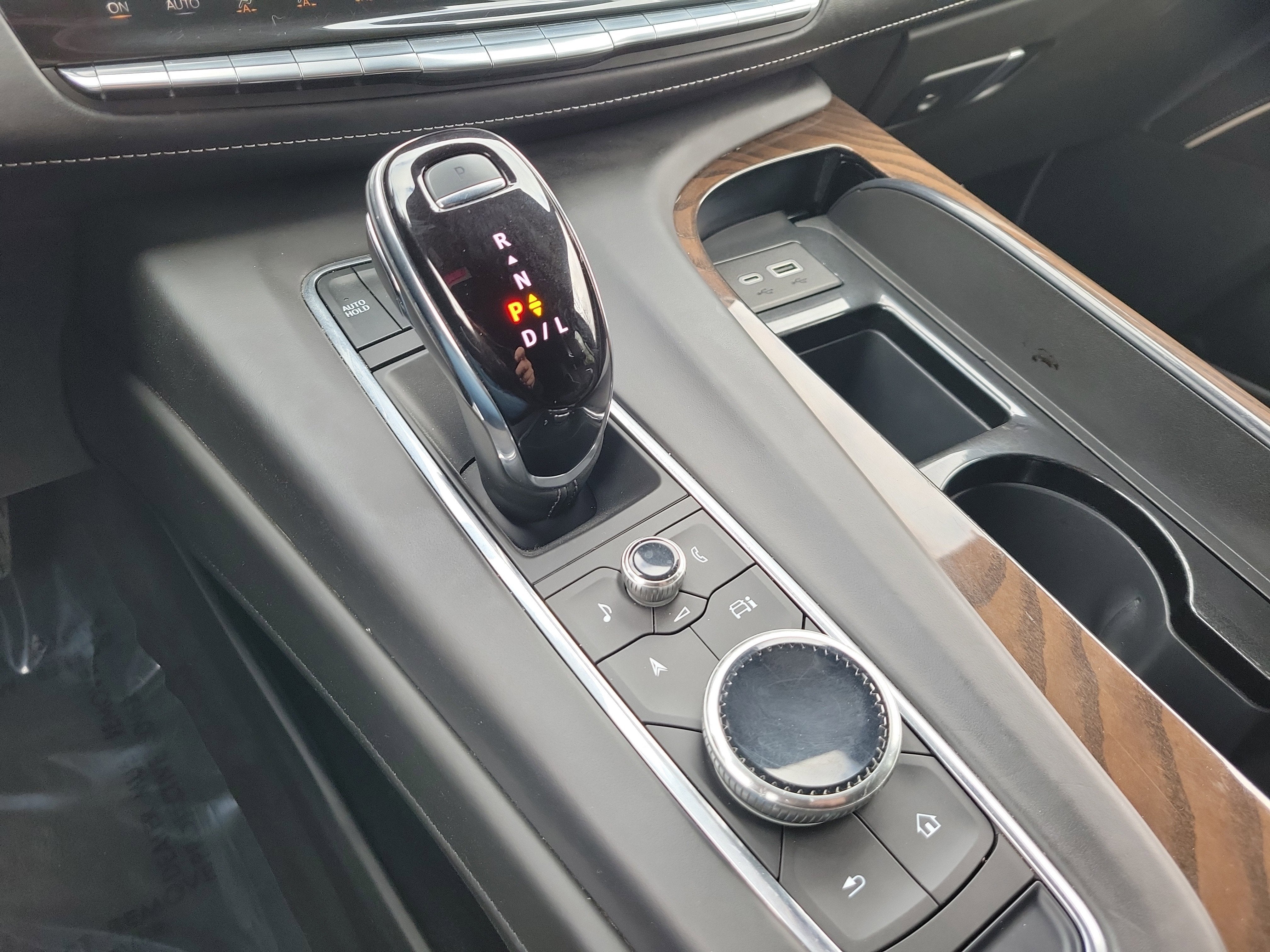 2023 Cadillac Escalade ESV Sport Platinum
