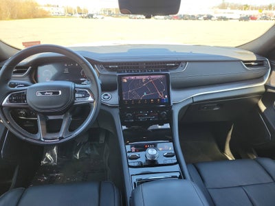 2025 Jeep Grand Cherokee Overland 4x4