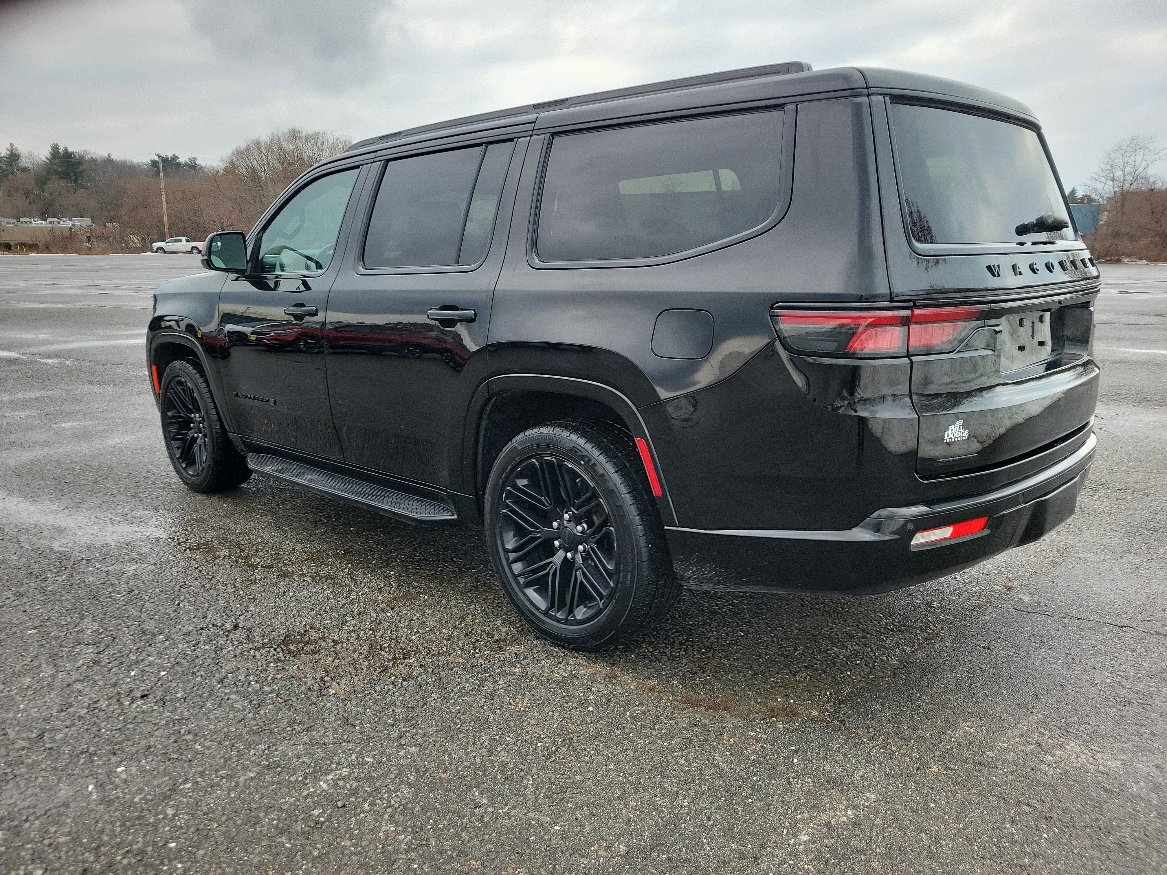 2023 Jeep Wagoneer Series II Carbide 4x4