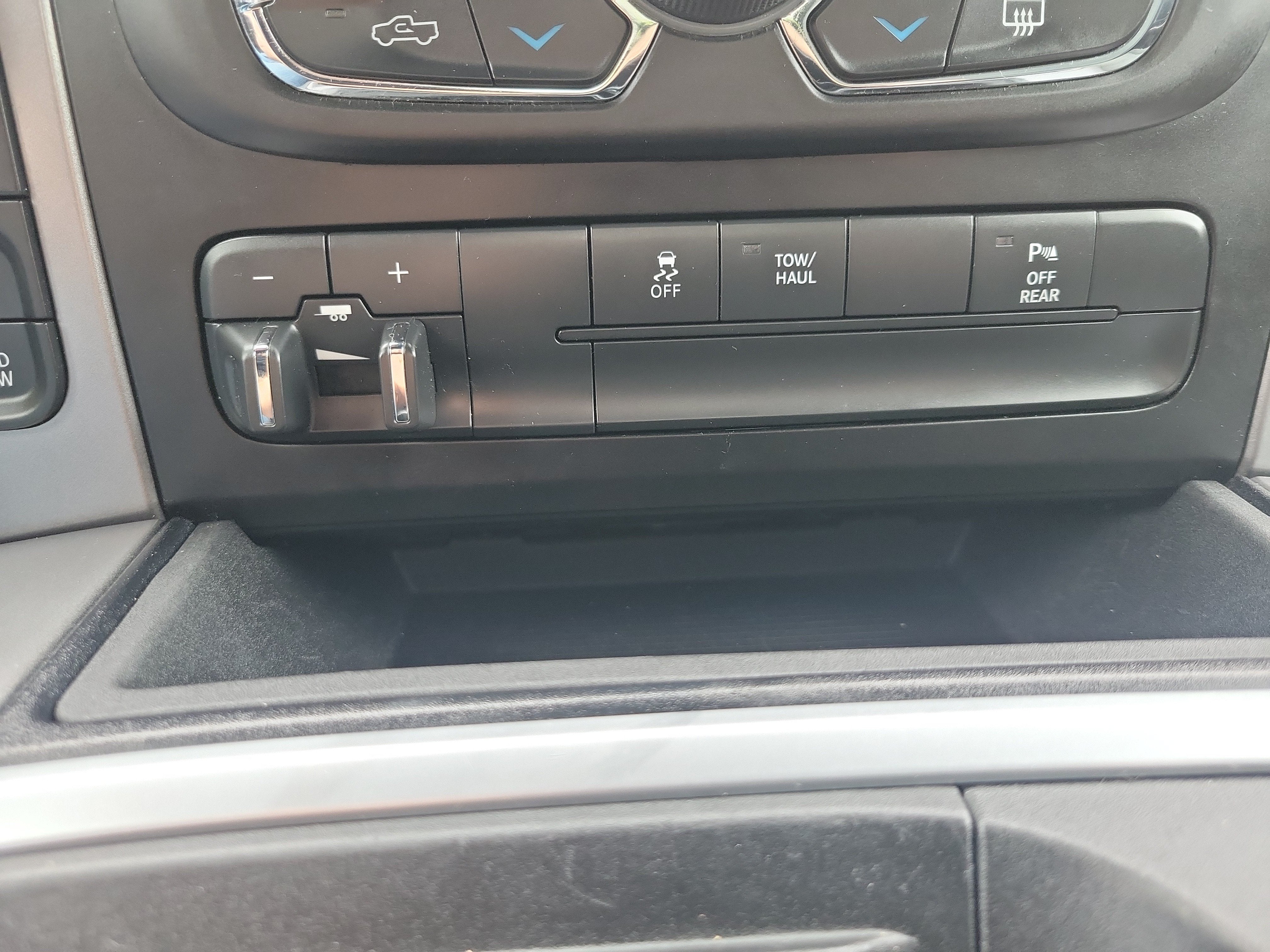 2022 RAM 1500 Classic Warlock Quad Cab 4x4 6'4" Box