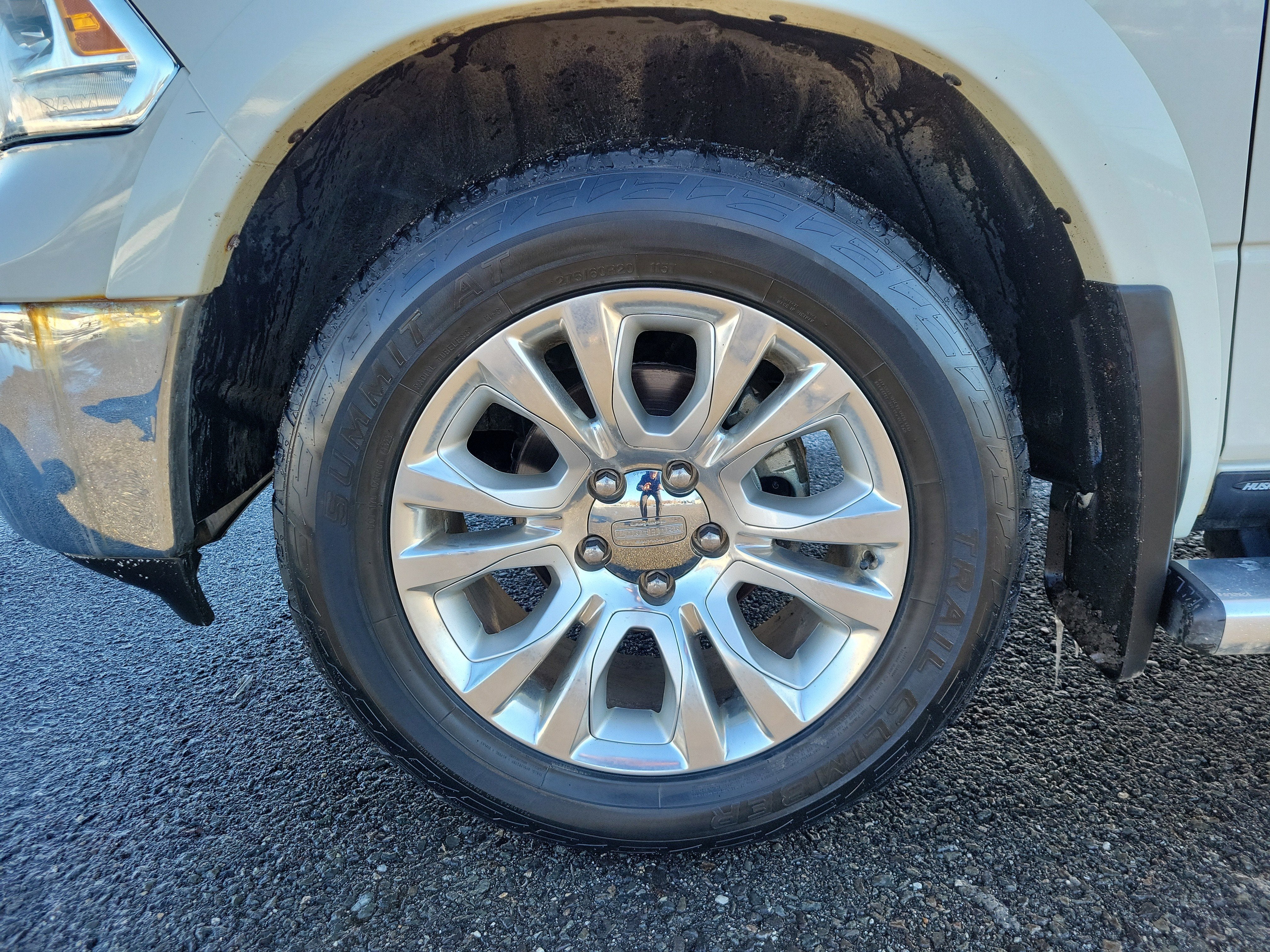 2017 RAM 1500 Longhorn Crew Cab 4x4 5'7" Box