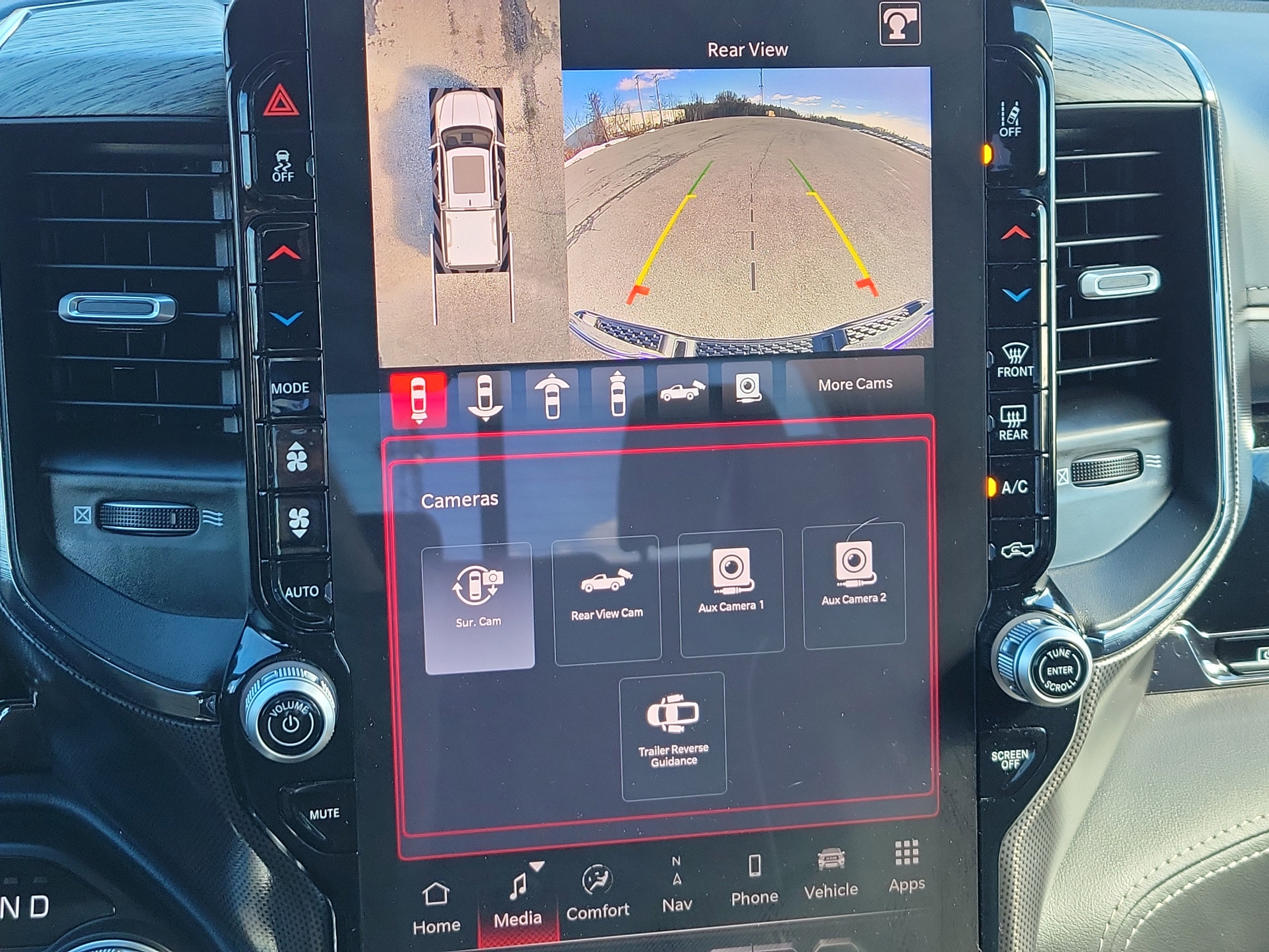 2025 RAM 1500 Limited Crew Cab 4x4 5'7" Box