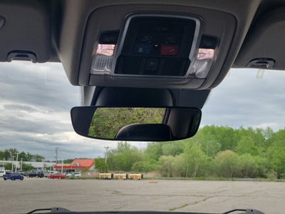 2022 RAM 1500 Laramie Crew Cab 4x4 5'7" Box