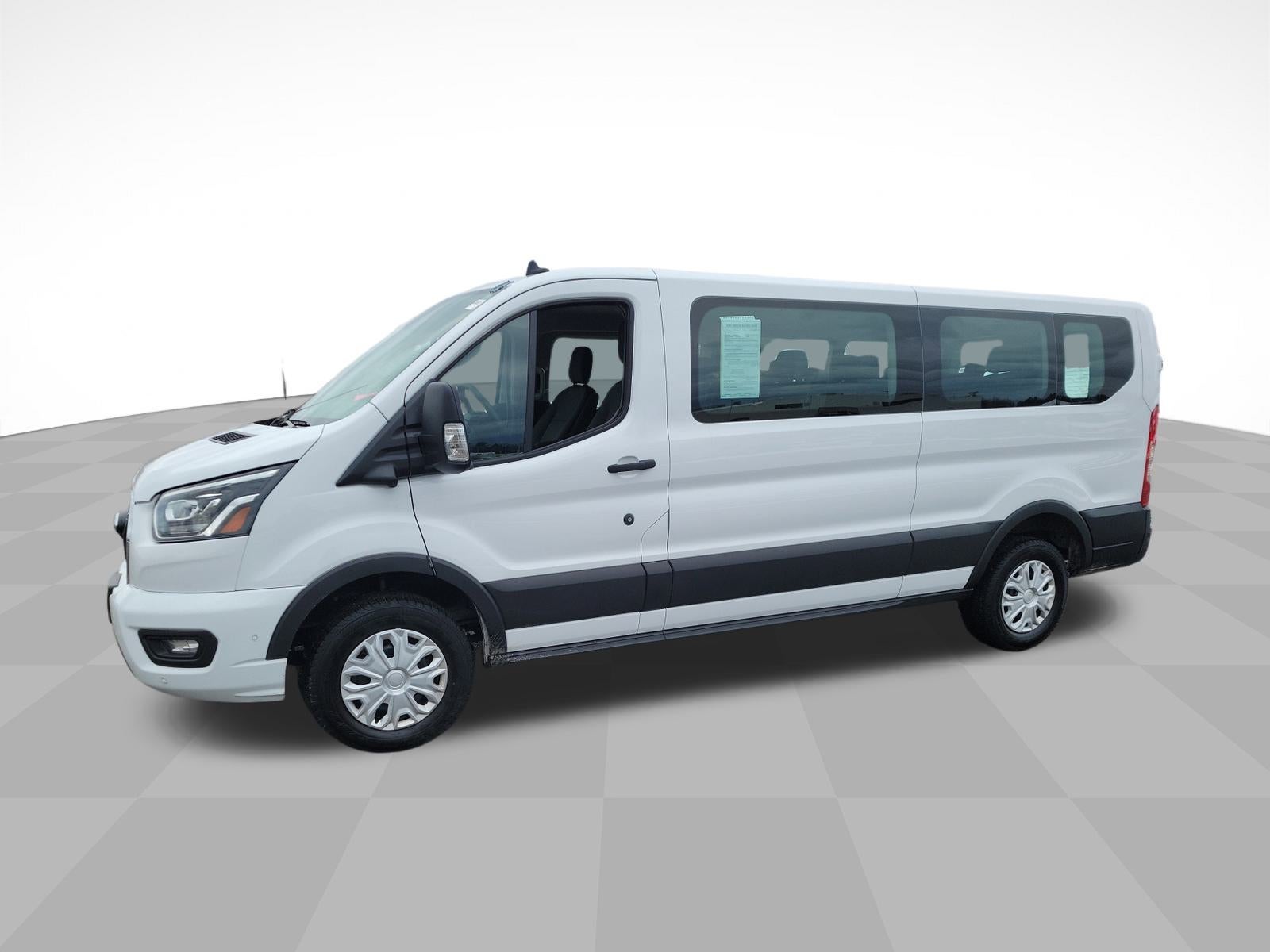 2023 Ford Transit Passenger Wagon XL