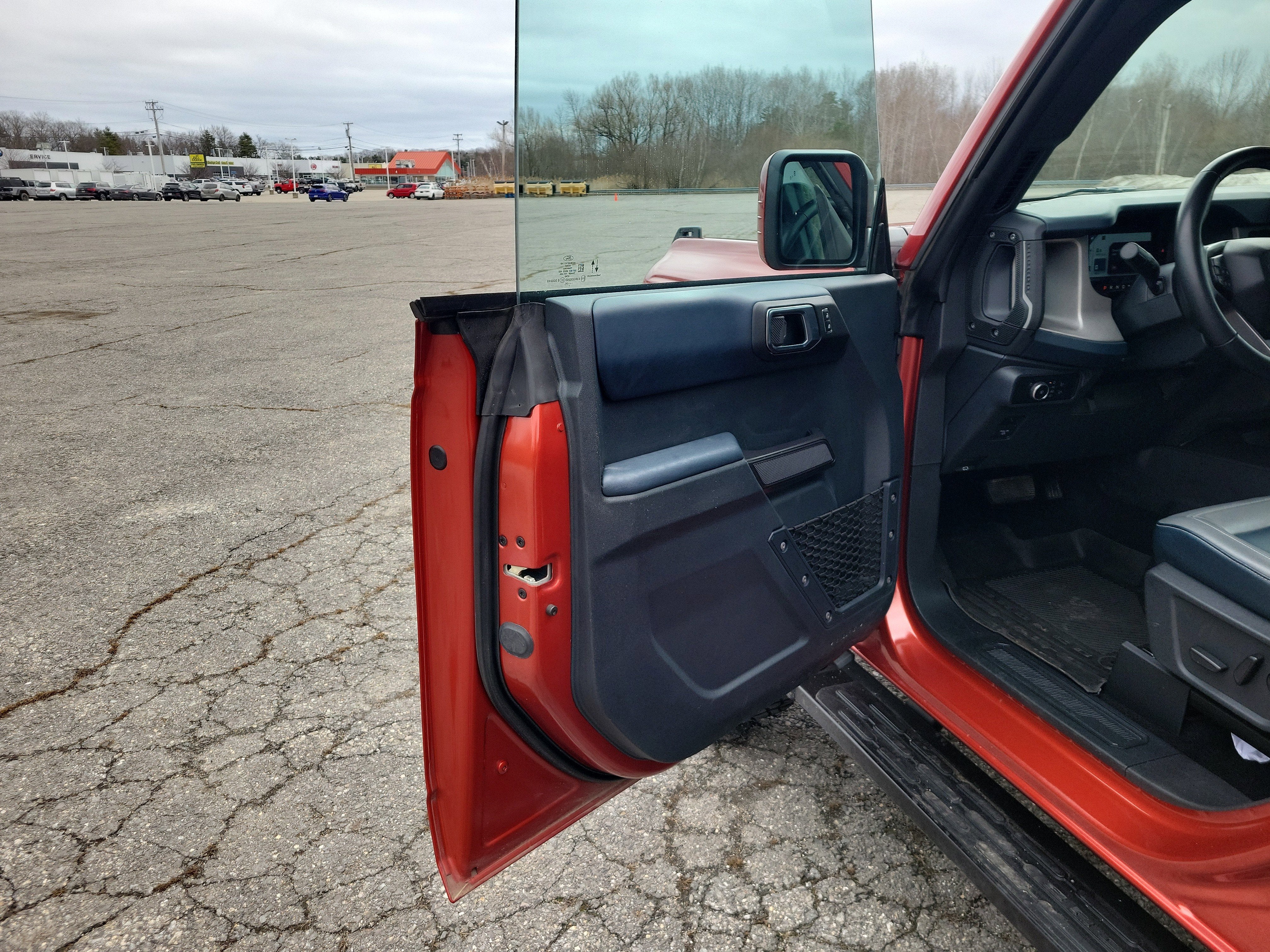 2024 Ford Bronco Outer Banks