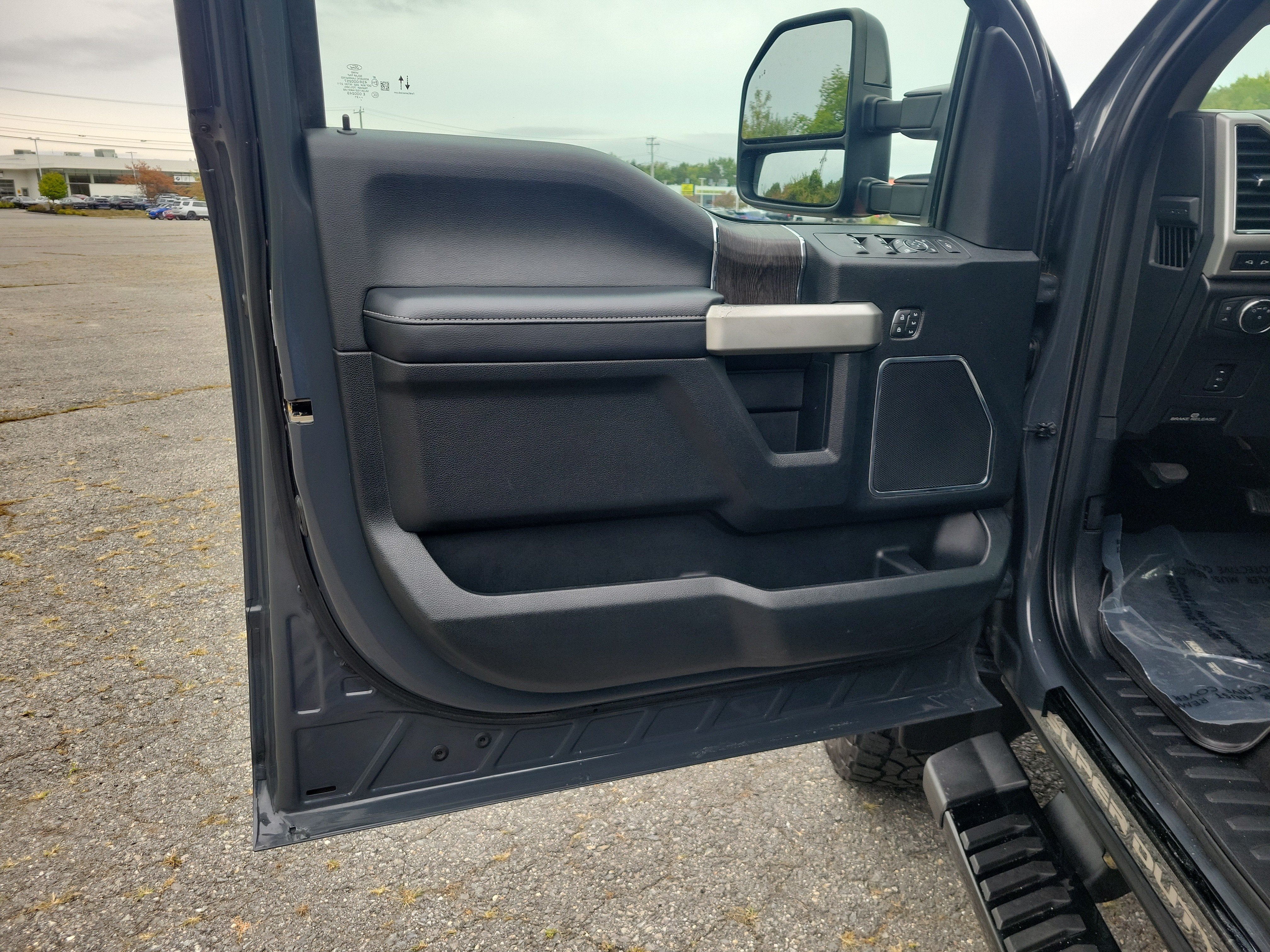 2021 Ford F-350 LARIAT