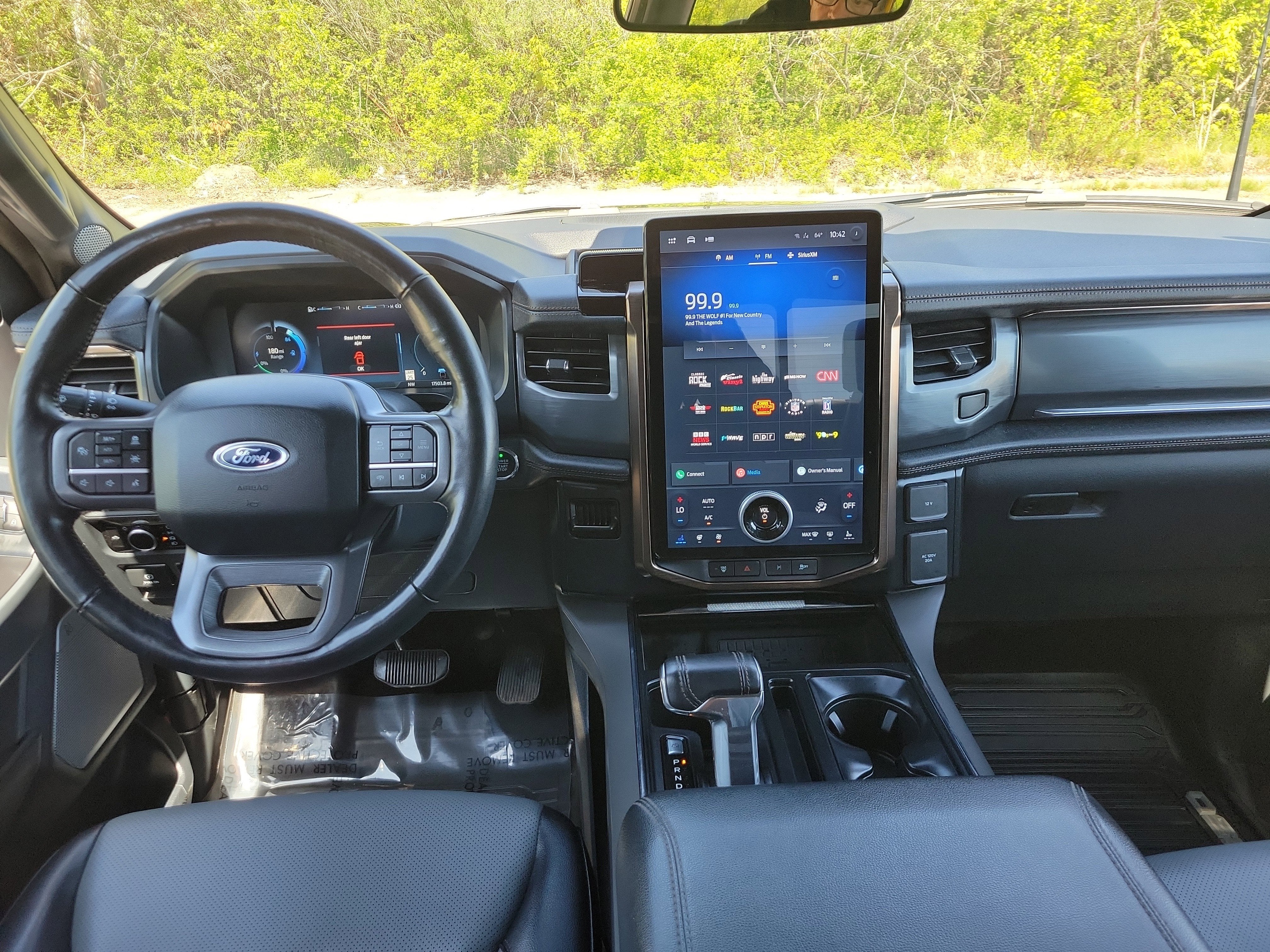 2023 Ford F-150 Lightning LARIAT