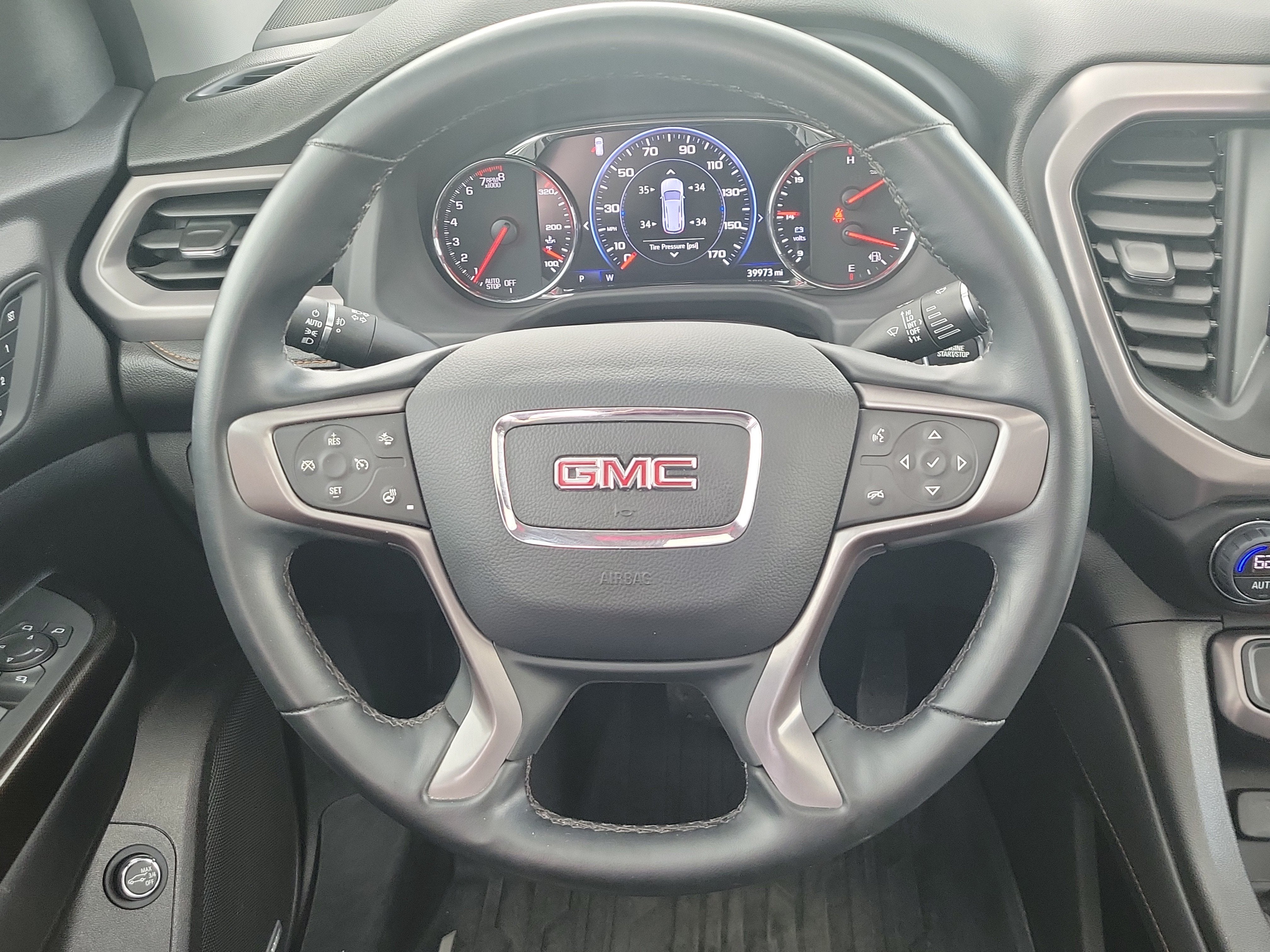 2023 GMC Acadia AT4