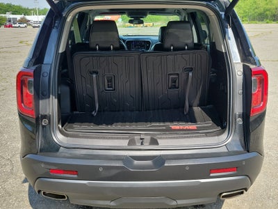 2022 GMC Acadia AT4