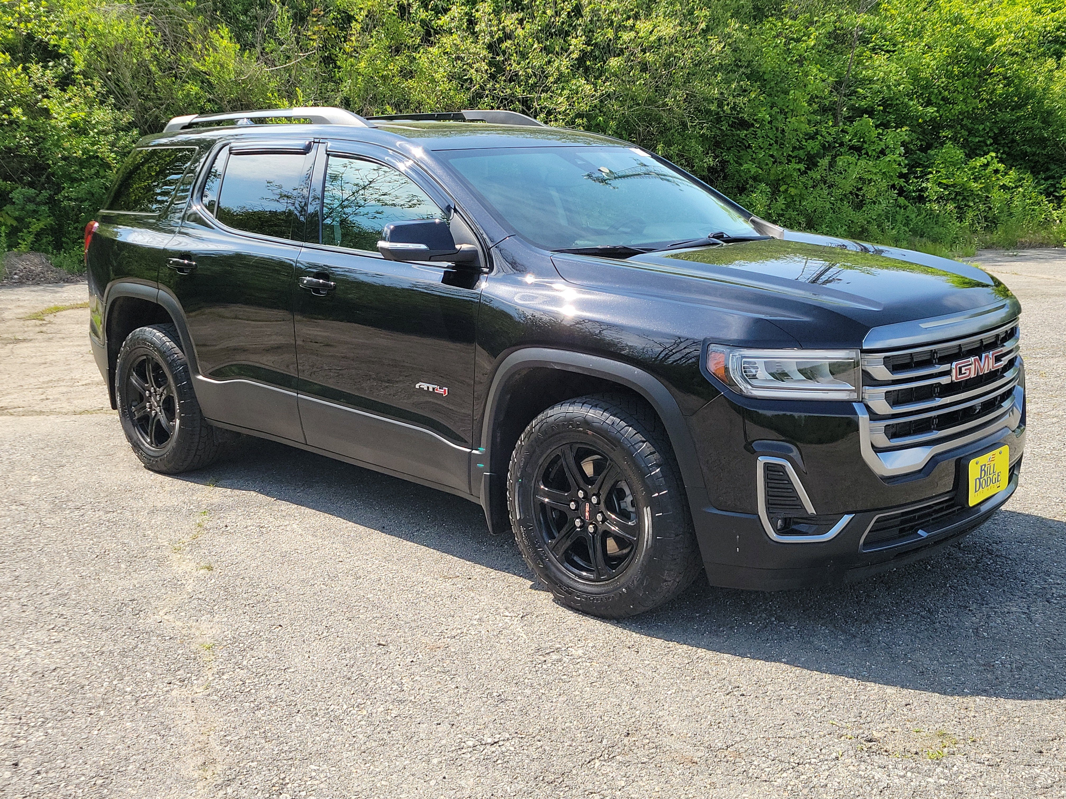 2022 GMC Acadia AT4