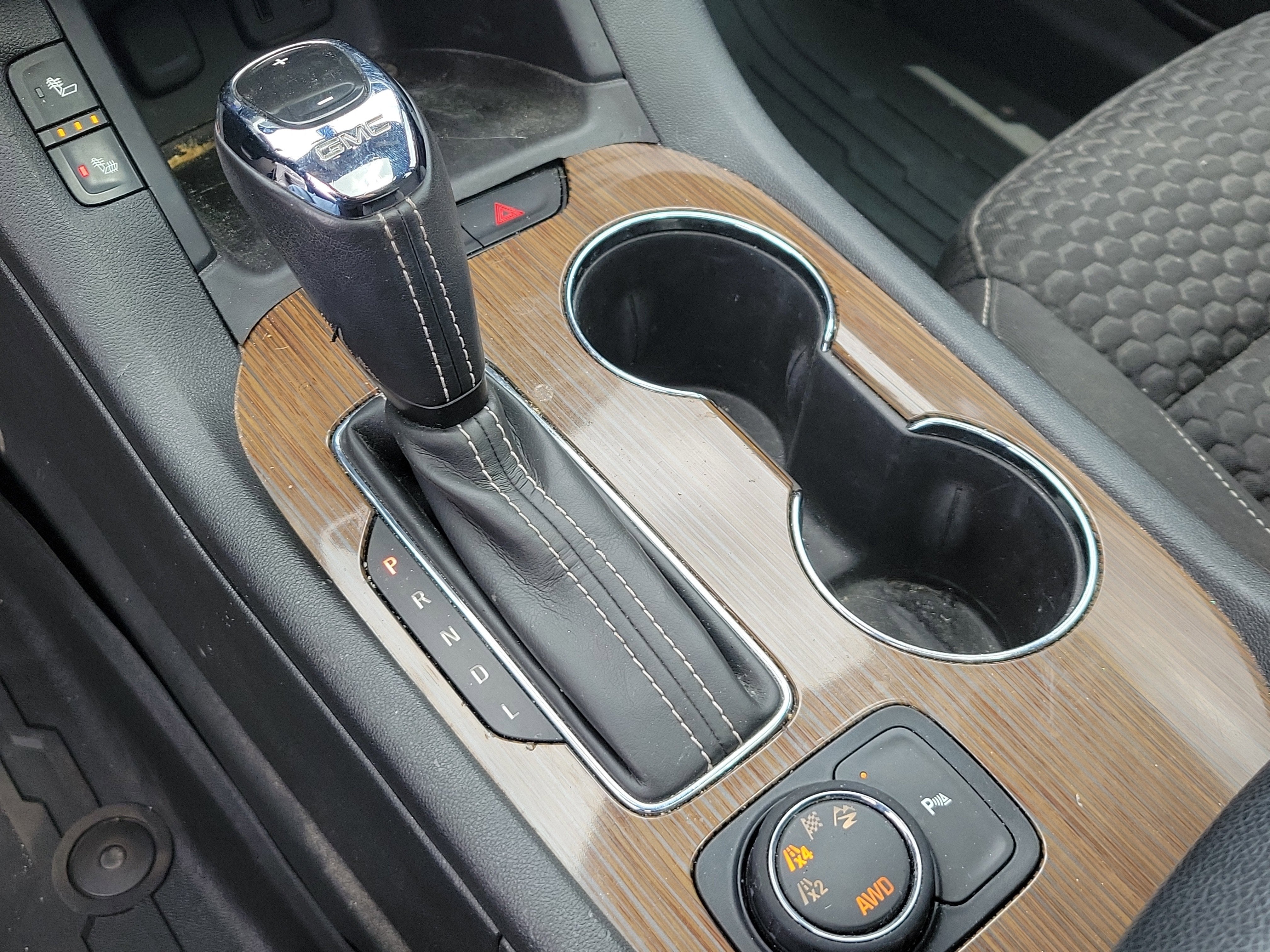 2017 GMC Acadia SLE