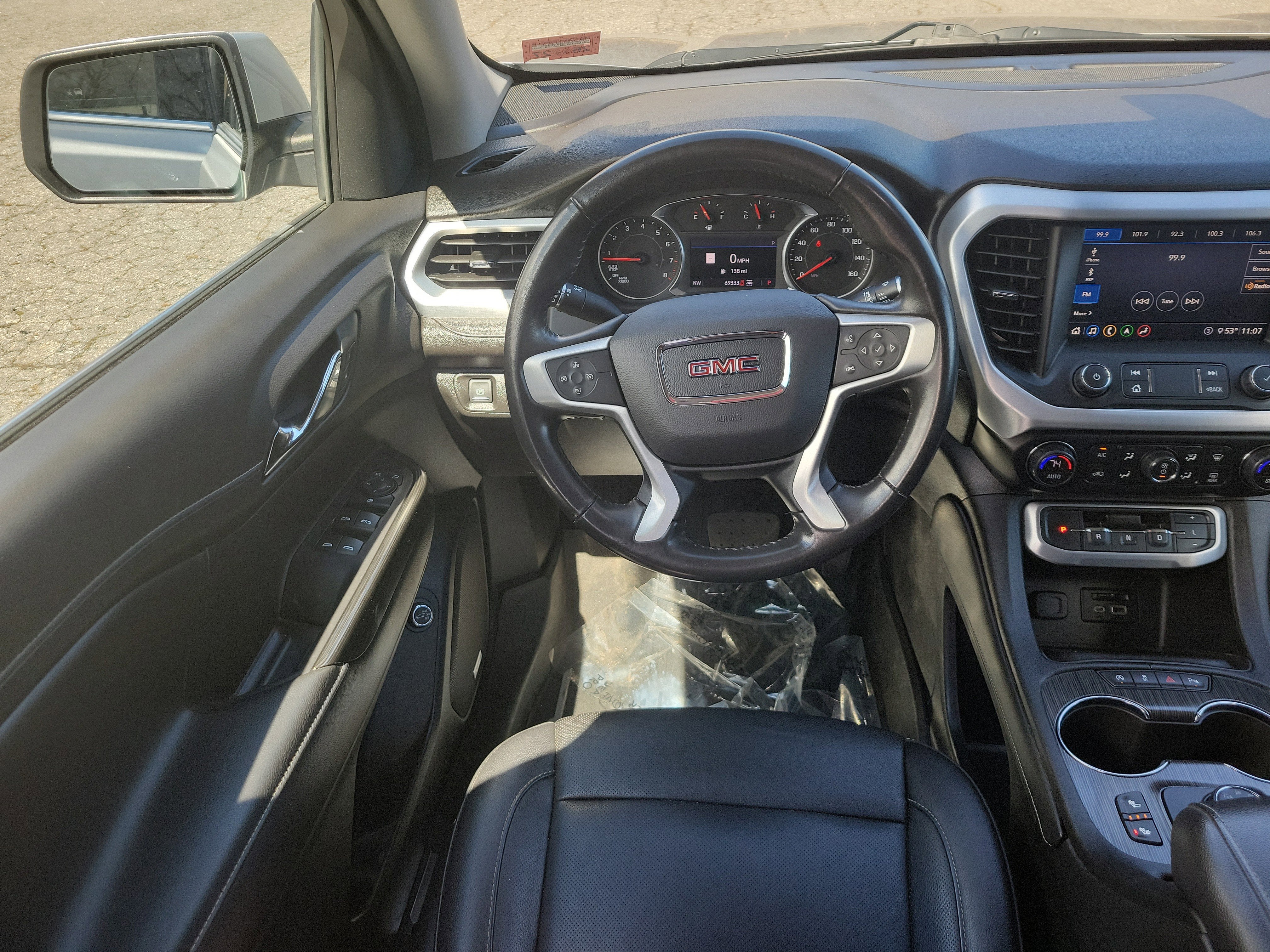 2020 GMC Acadia SLT