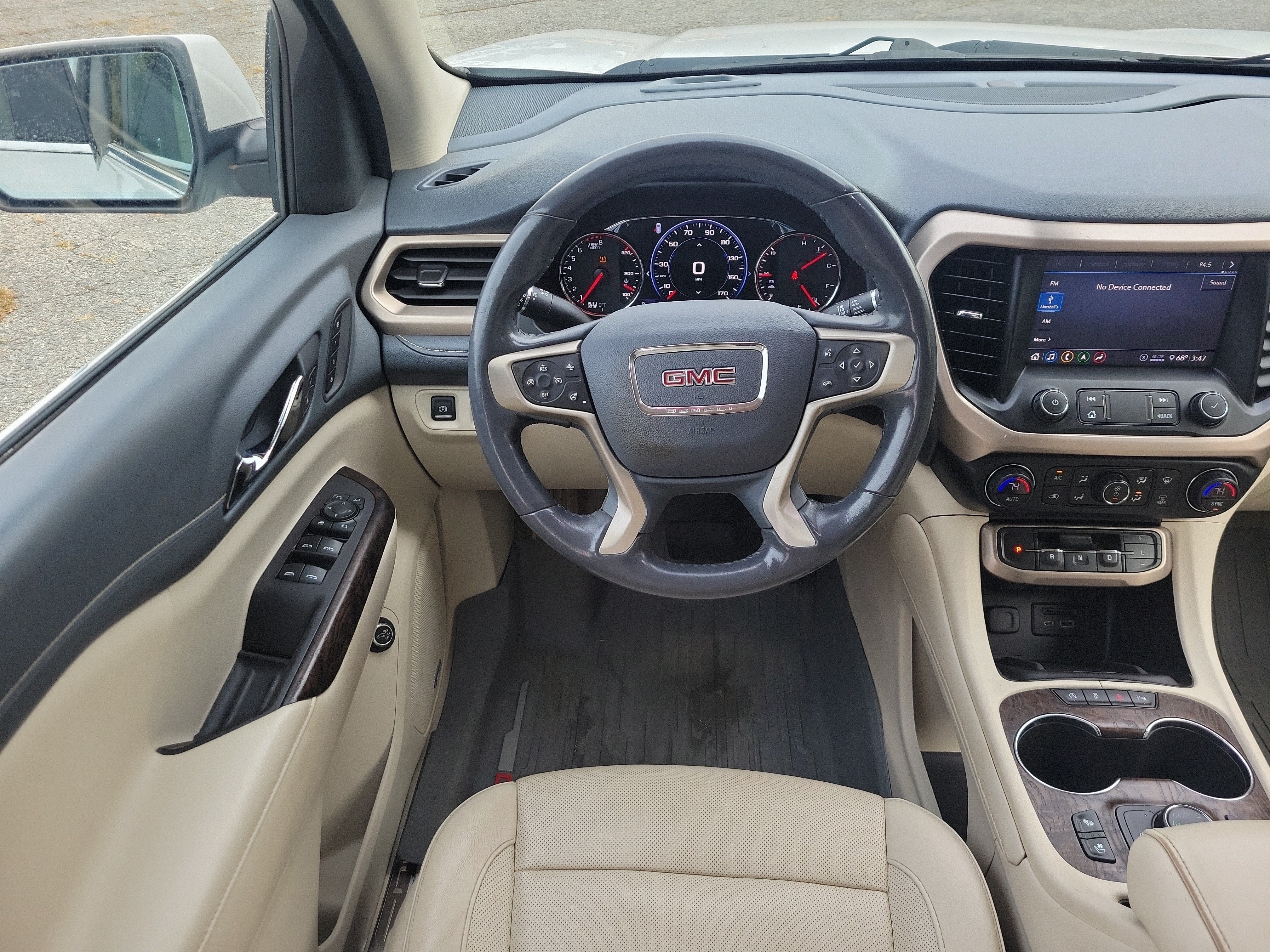 2020 GMC Acadia Denali
