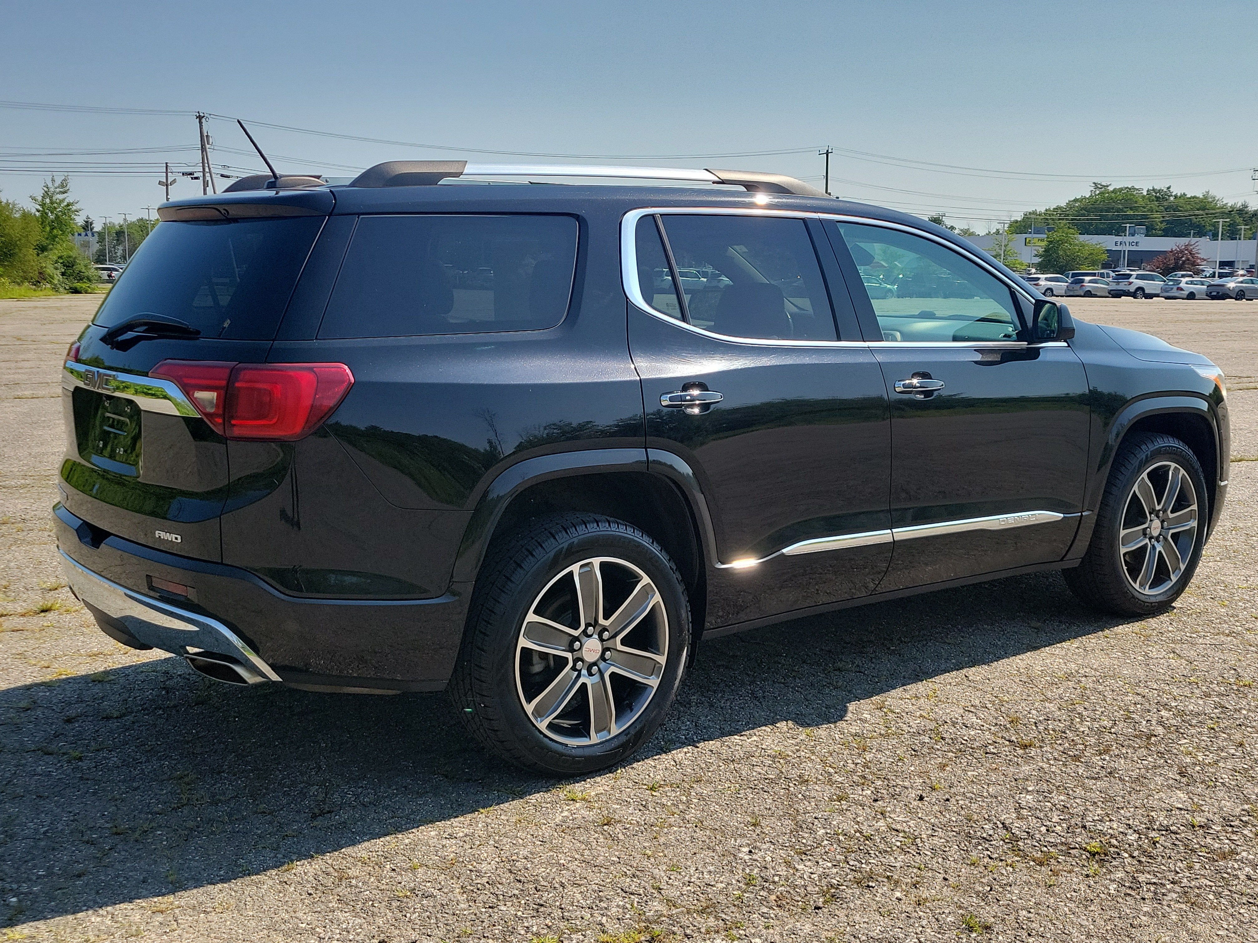 2019 GMC Acadia Denali