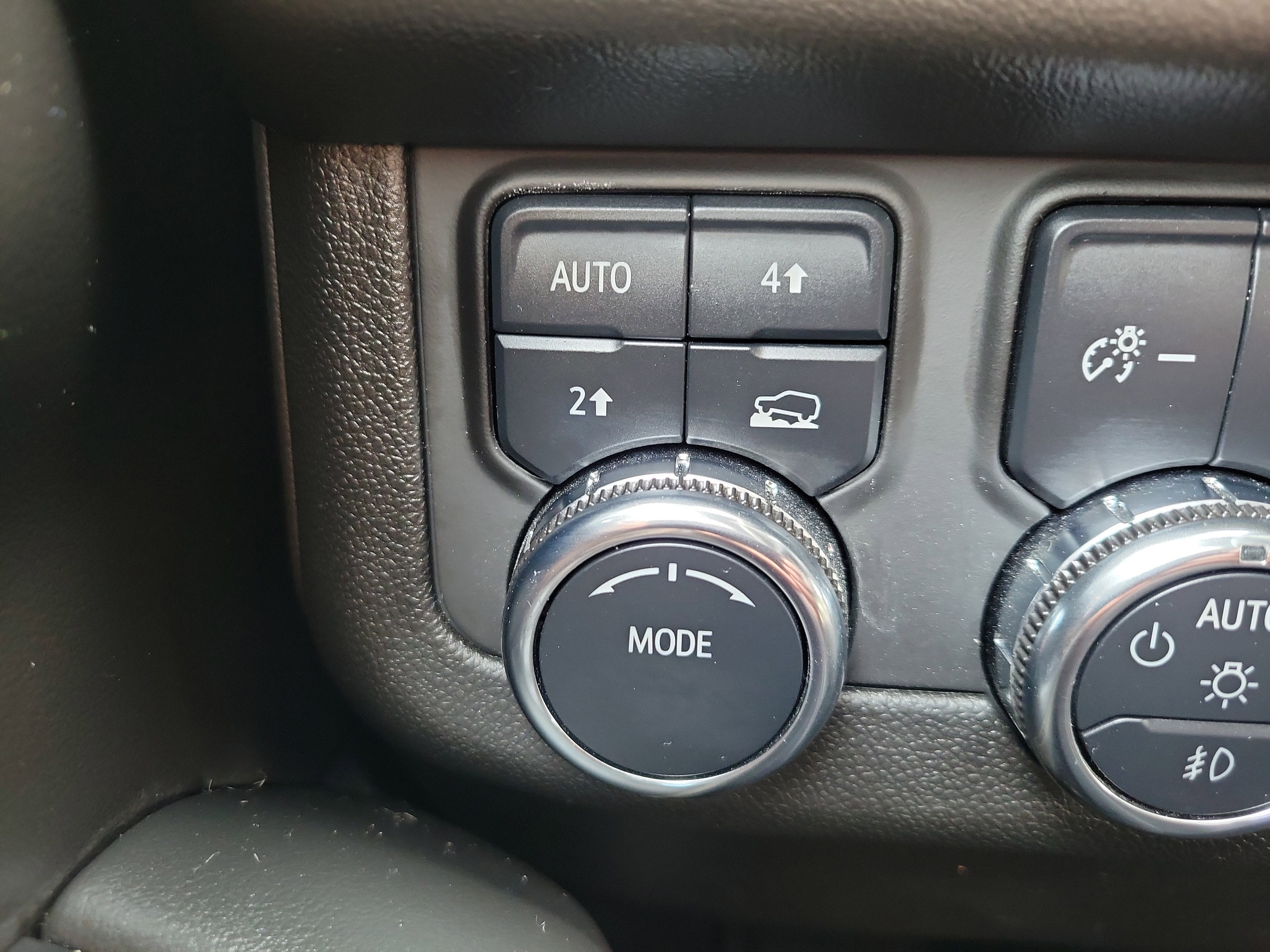 2025 GMC Yukon XL Elevation