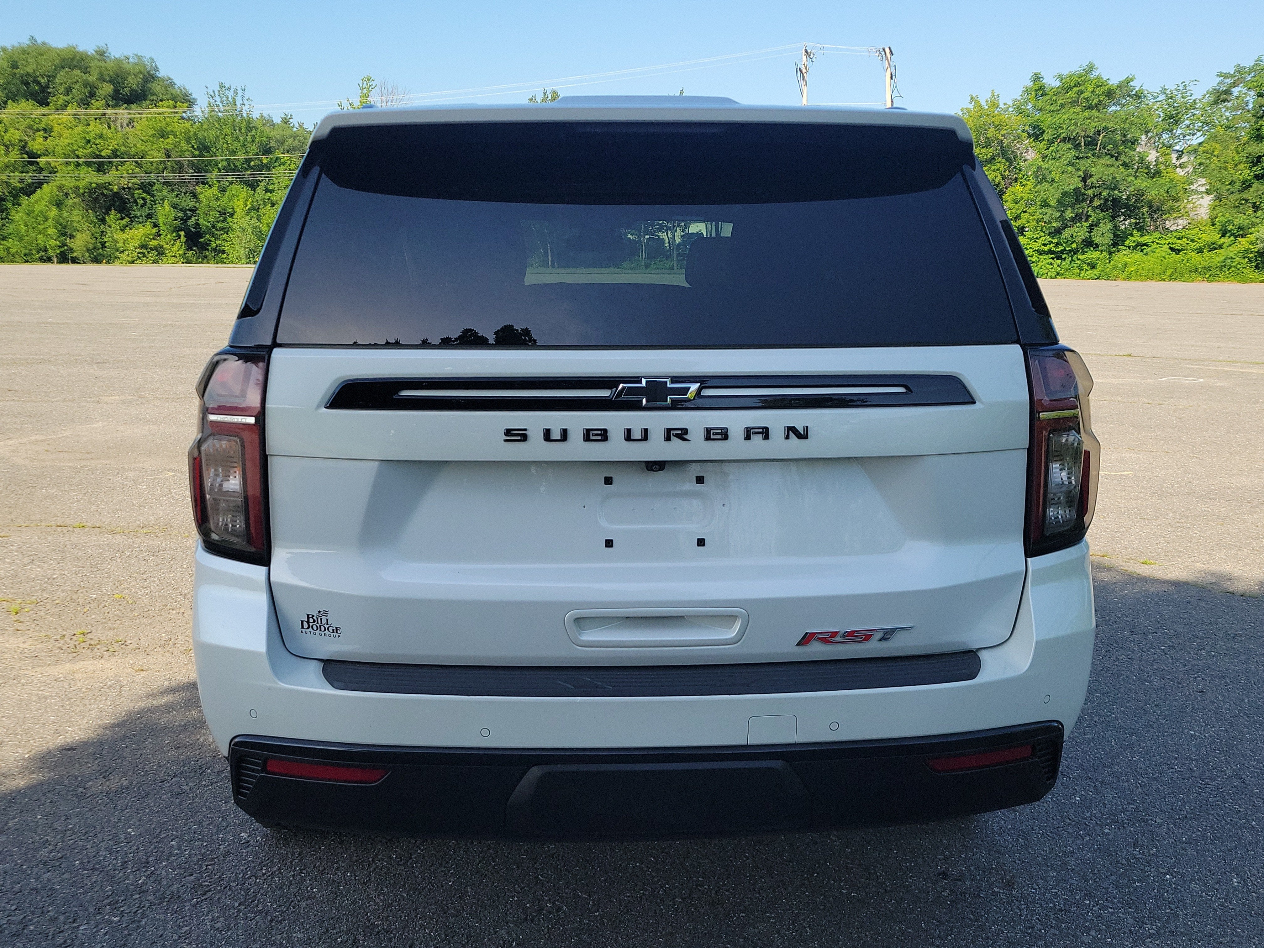 2023 Chevrolet Suburban RST