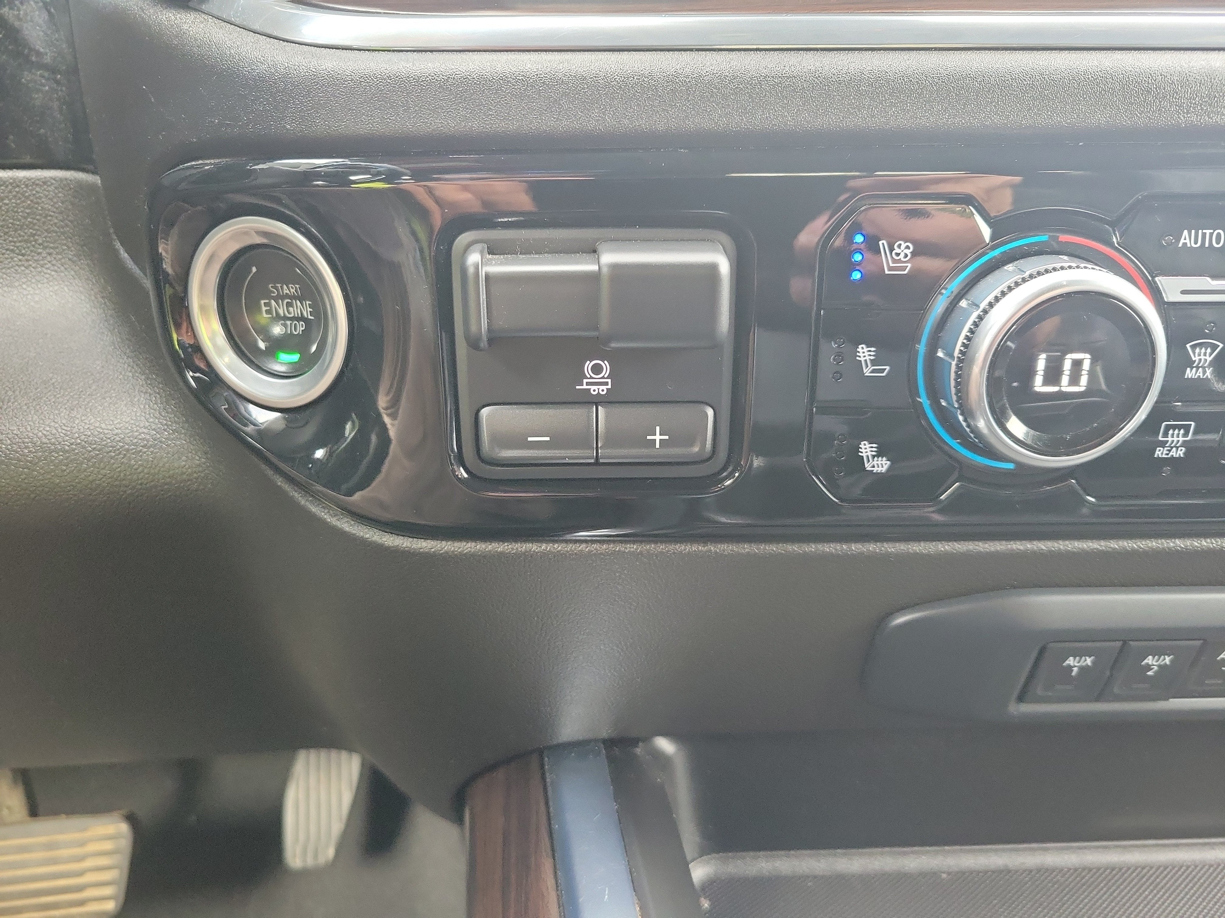 2024 GMC Sierra 2500 HD SLT
