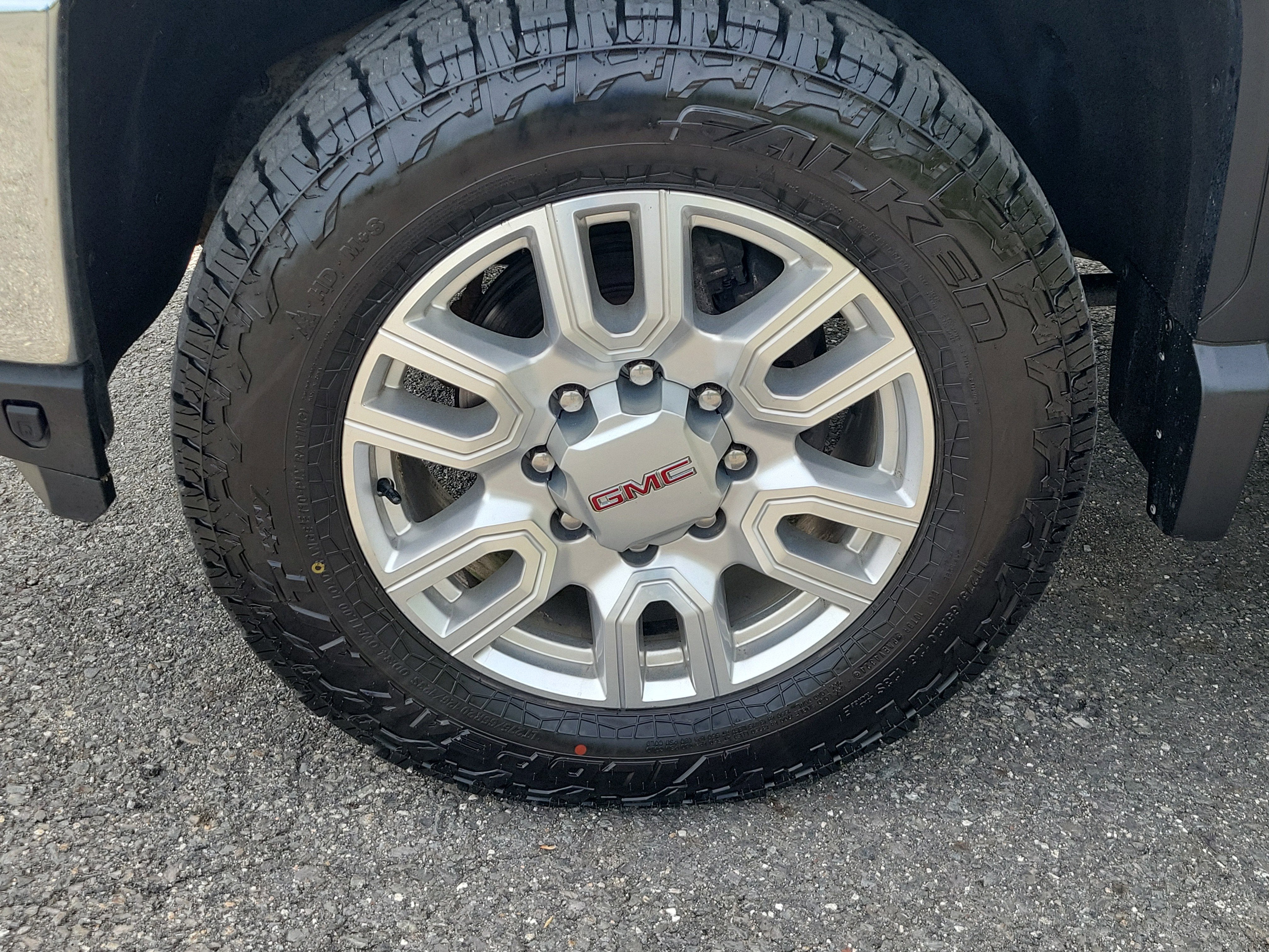 2023 GMC Sierra 2500 HD SLT