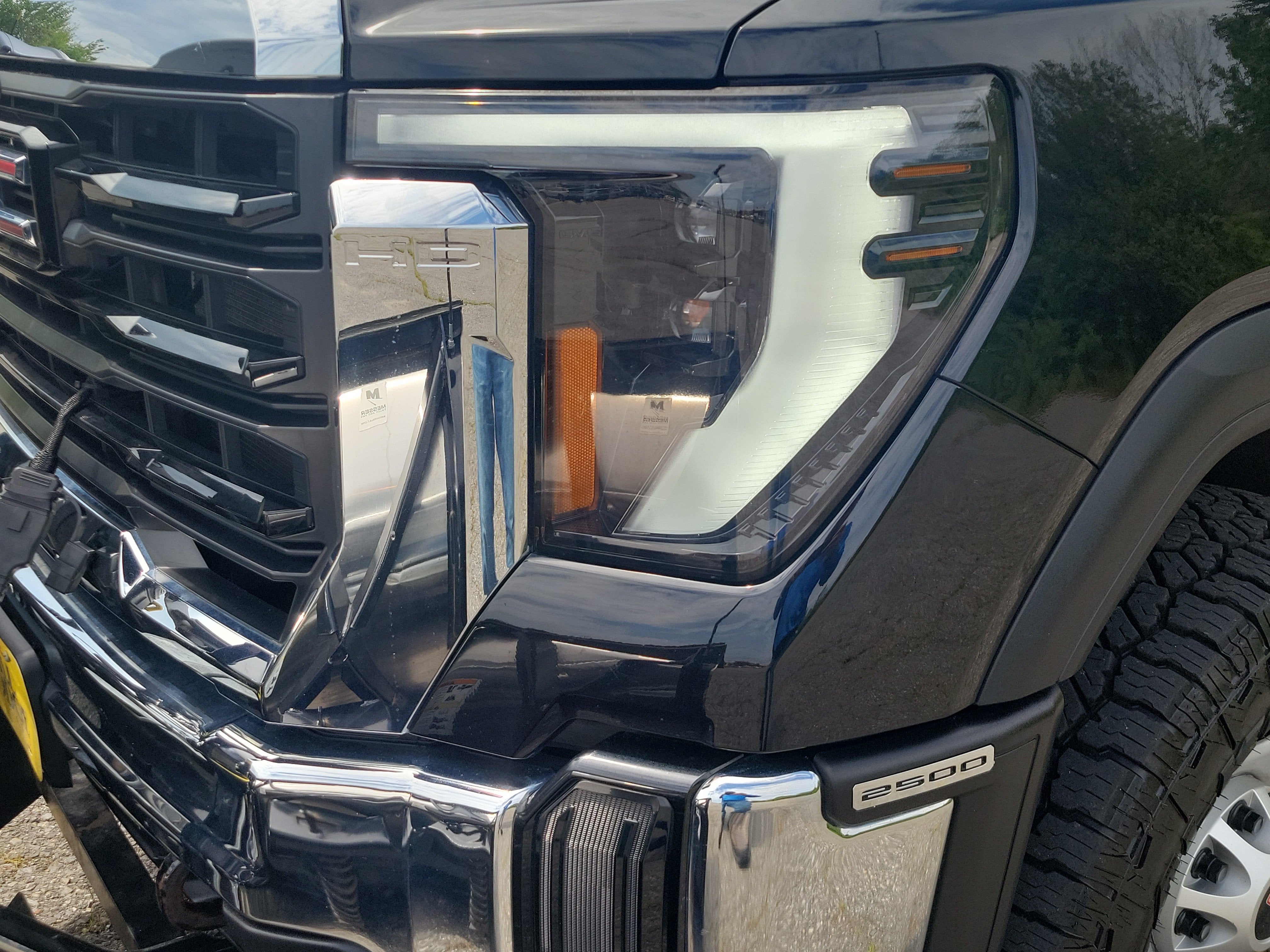 2025 GMC Sierra 2500 HD Pro