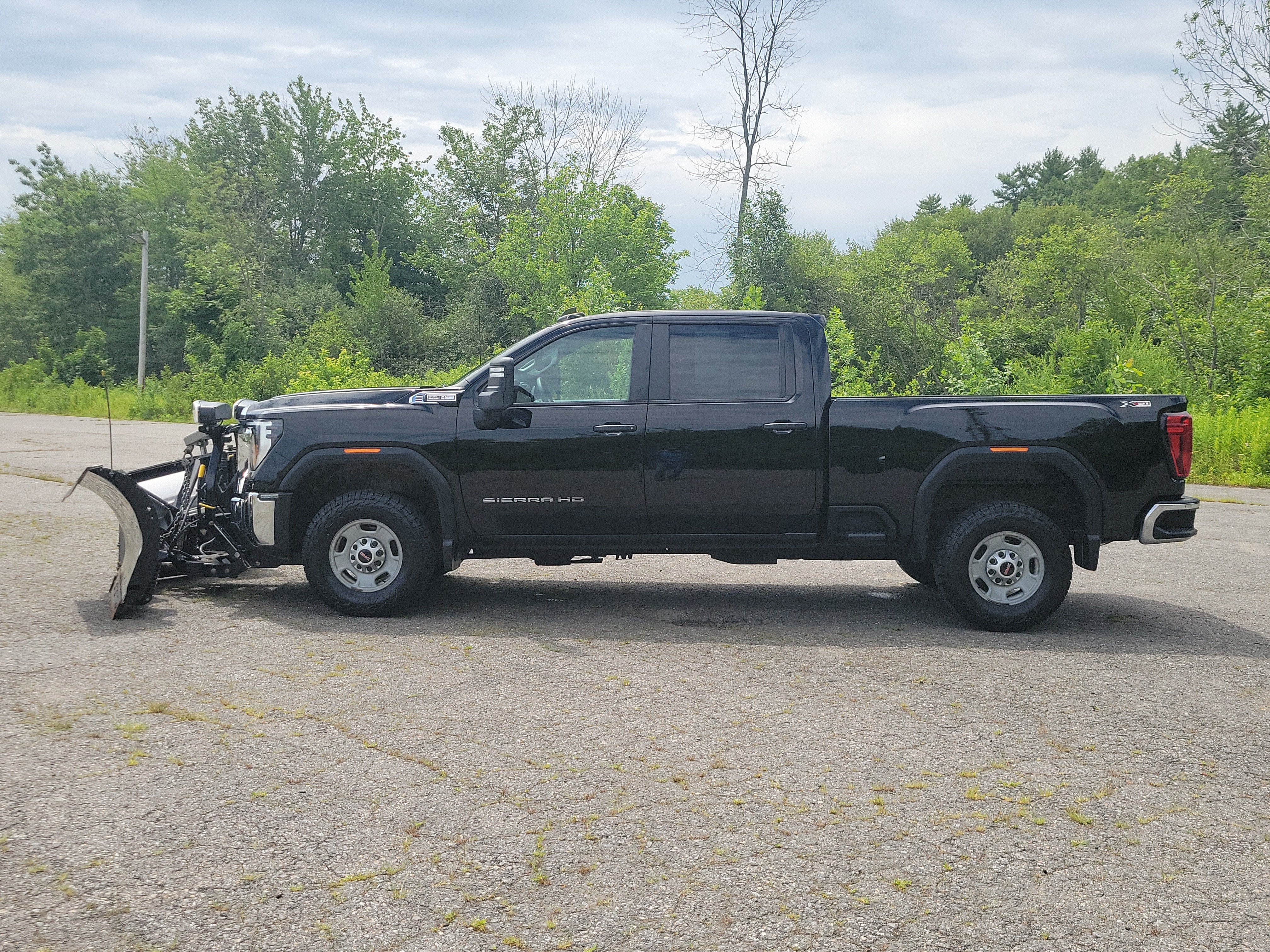 2025 GMC Sierra 2500 HD Pro