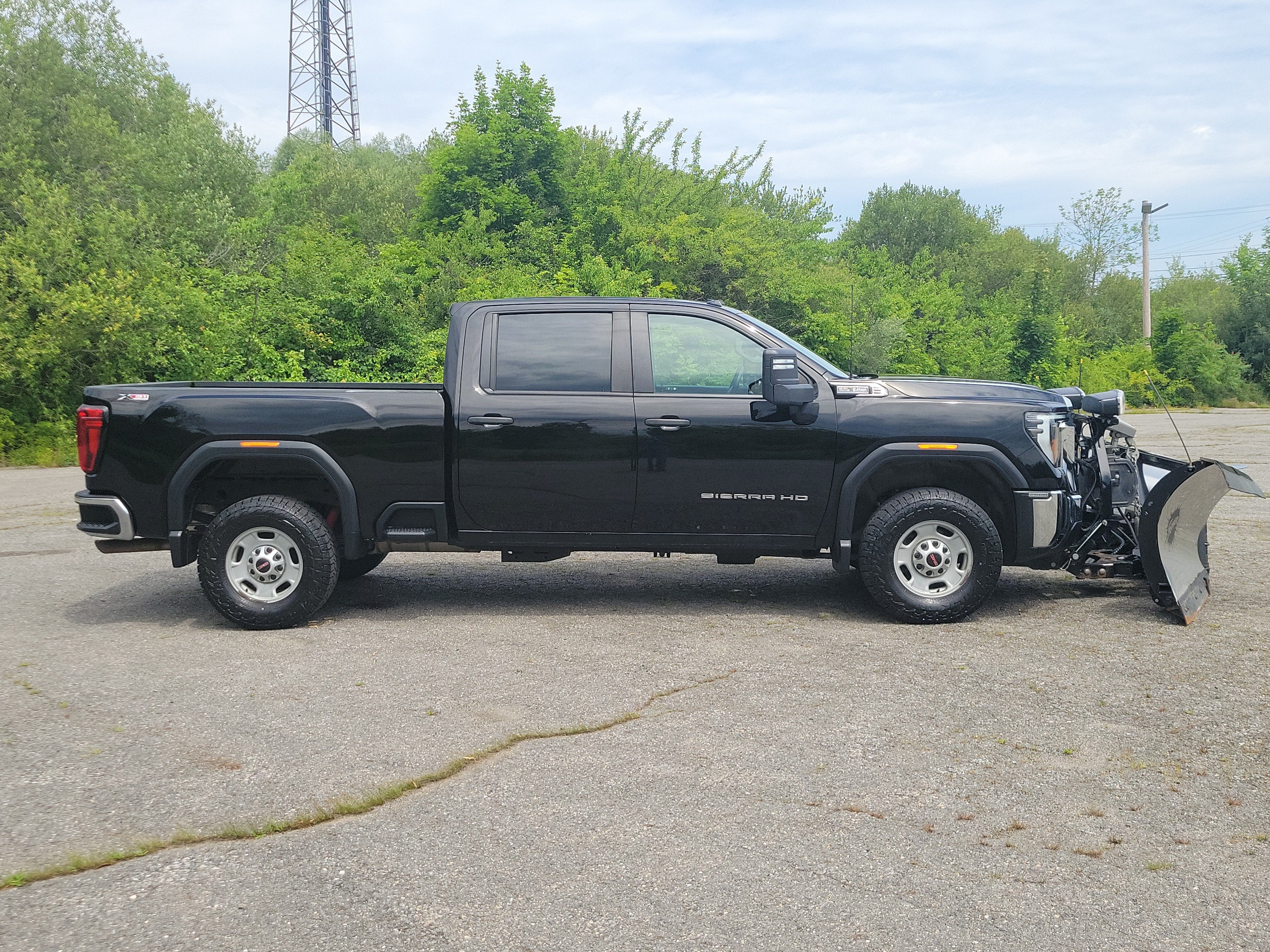 2025 GMC Sierra 2500 HD Pro