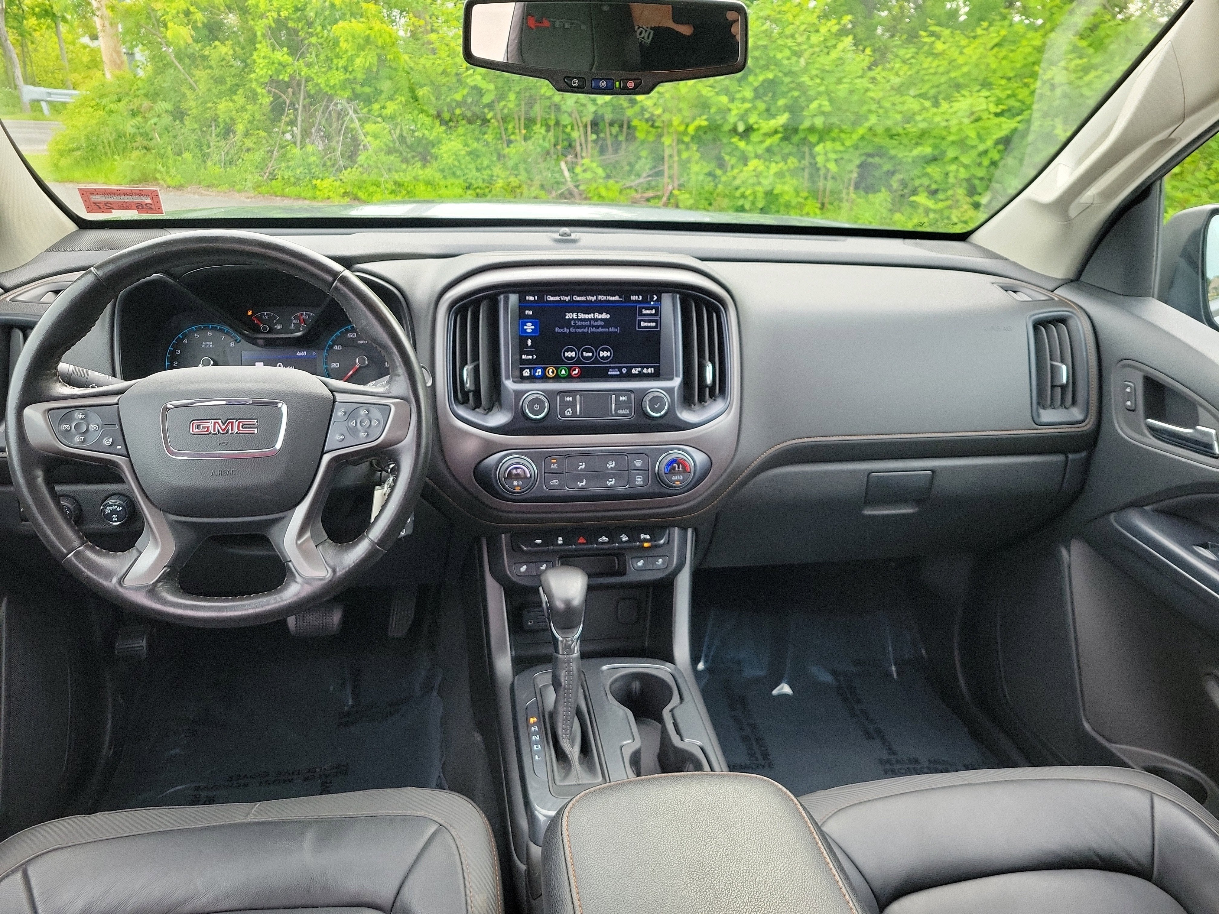 2022 GMC Canyon AT4 - Leather