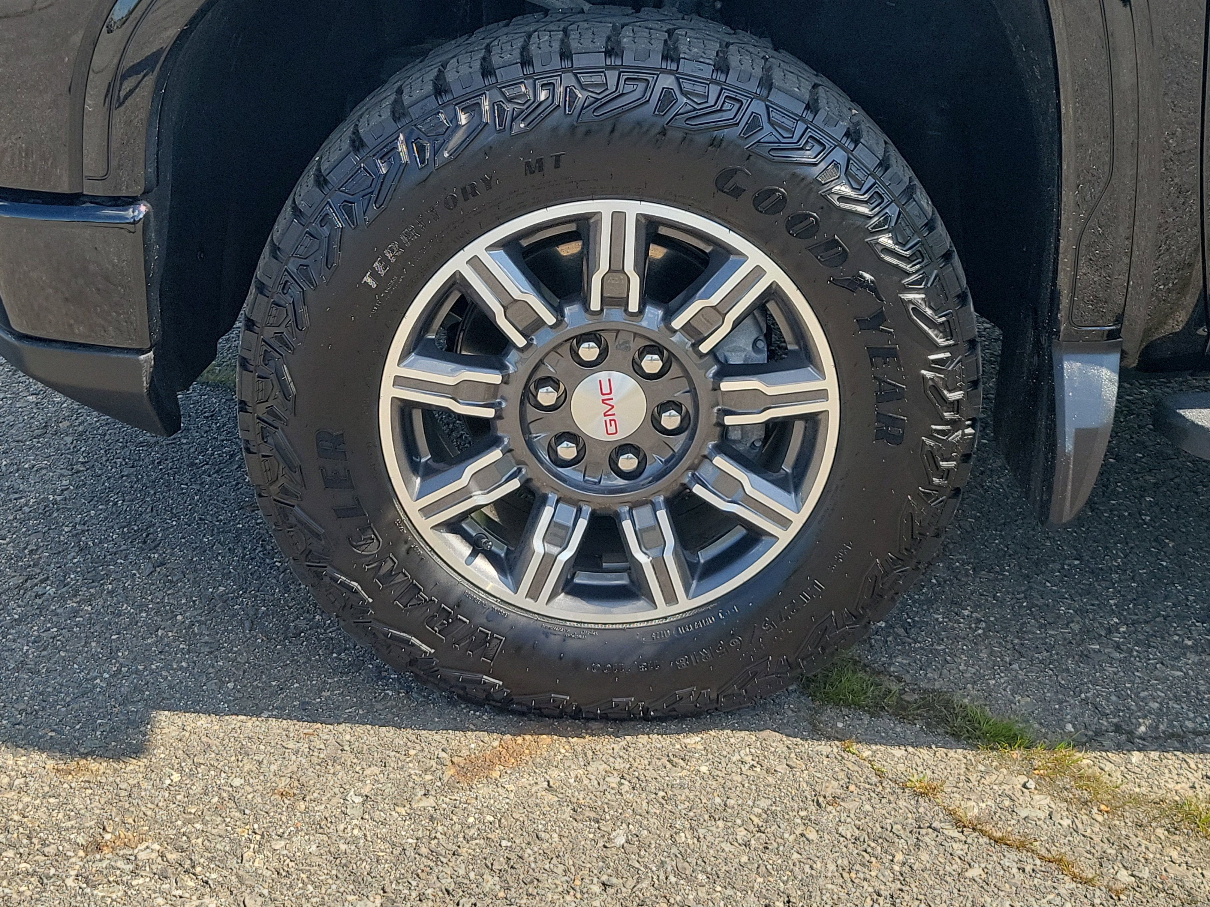 2025 GMC Sierra 1500 AT4