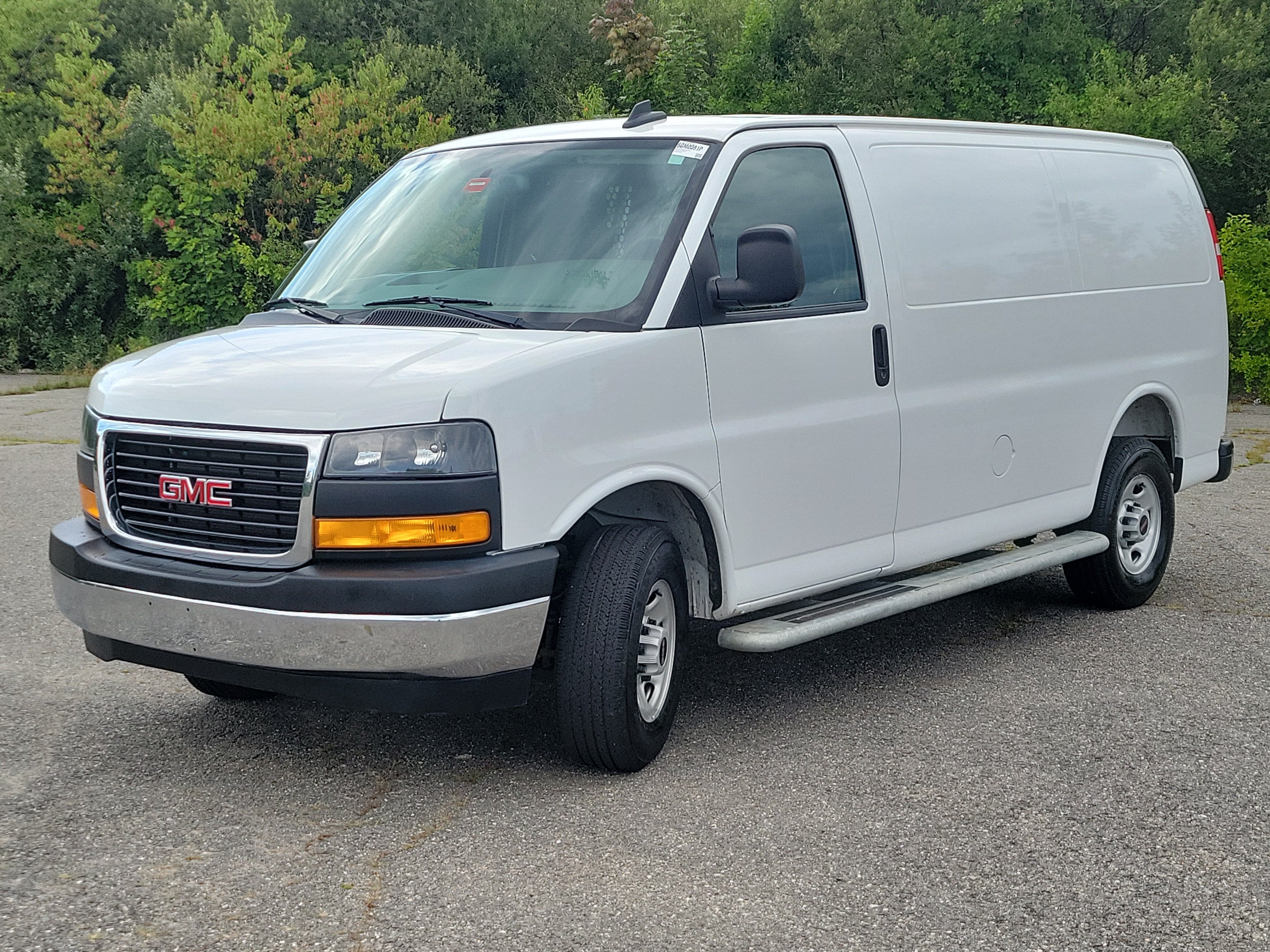 2025 GMC Savana Cargo Work Van