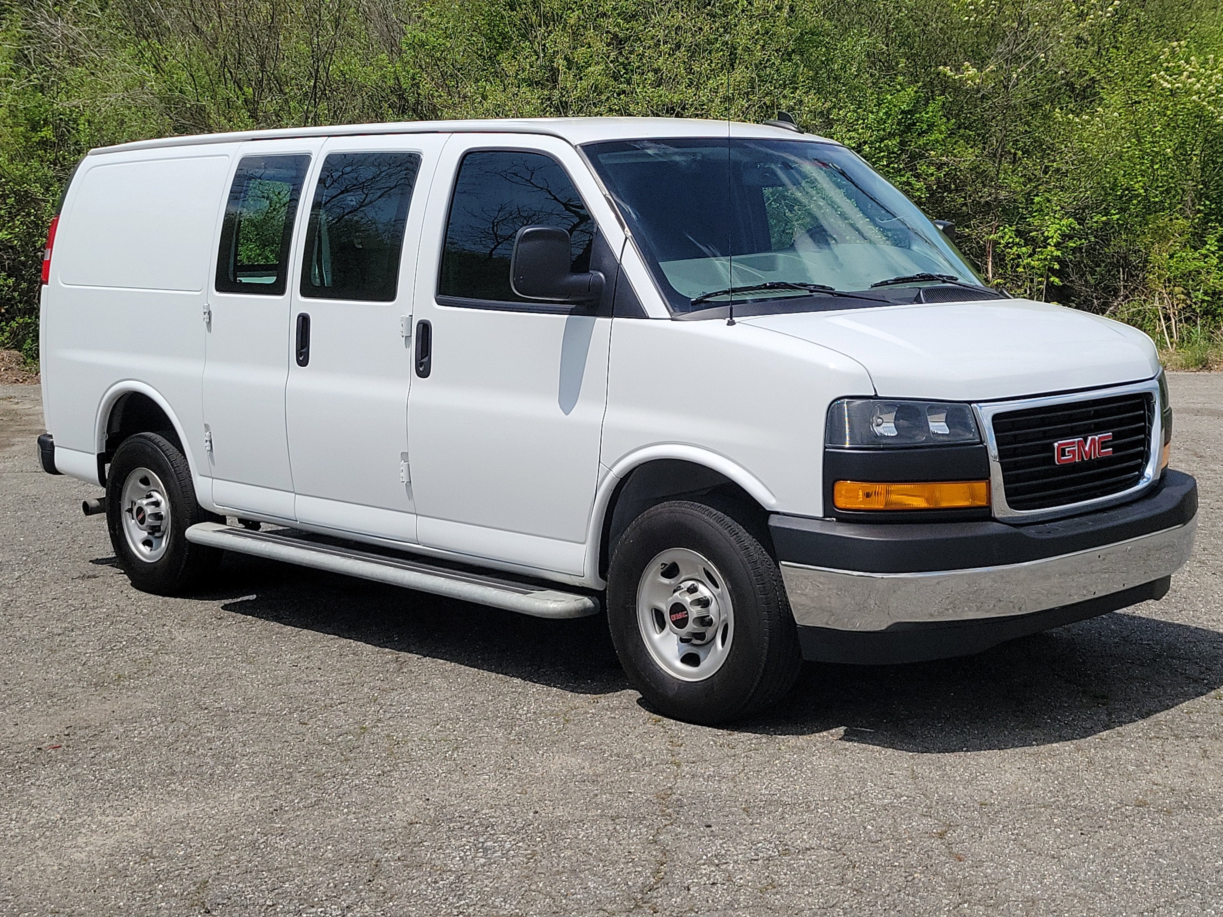 2024 GMC Savana Cargo 2500 Work Van
