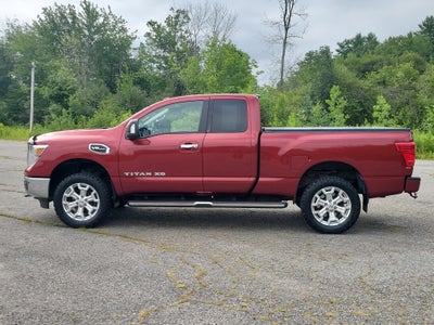 2018 Nissan TITAN XD SV Gas