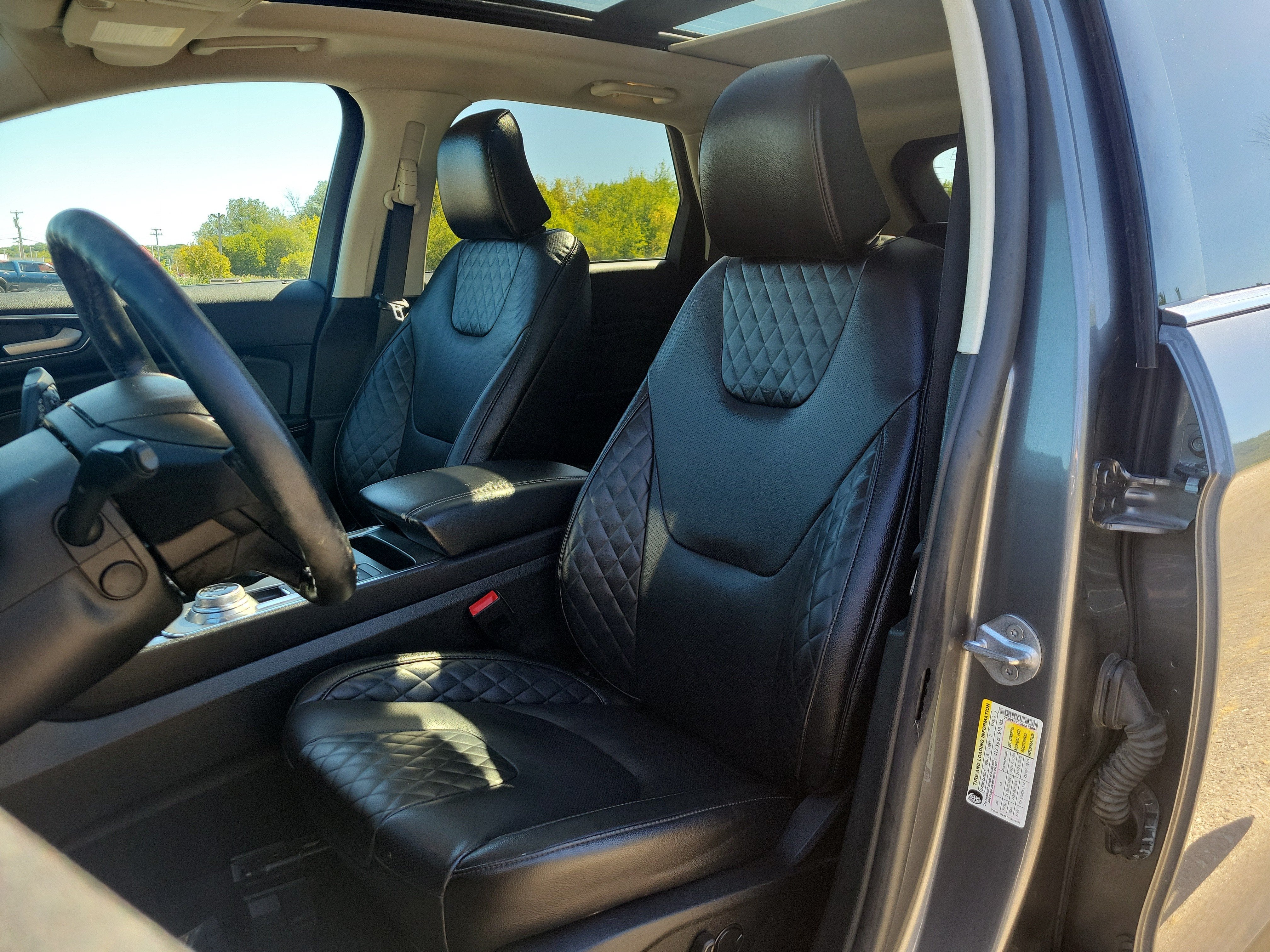 2024 Ford Edge Titanium