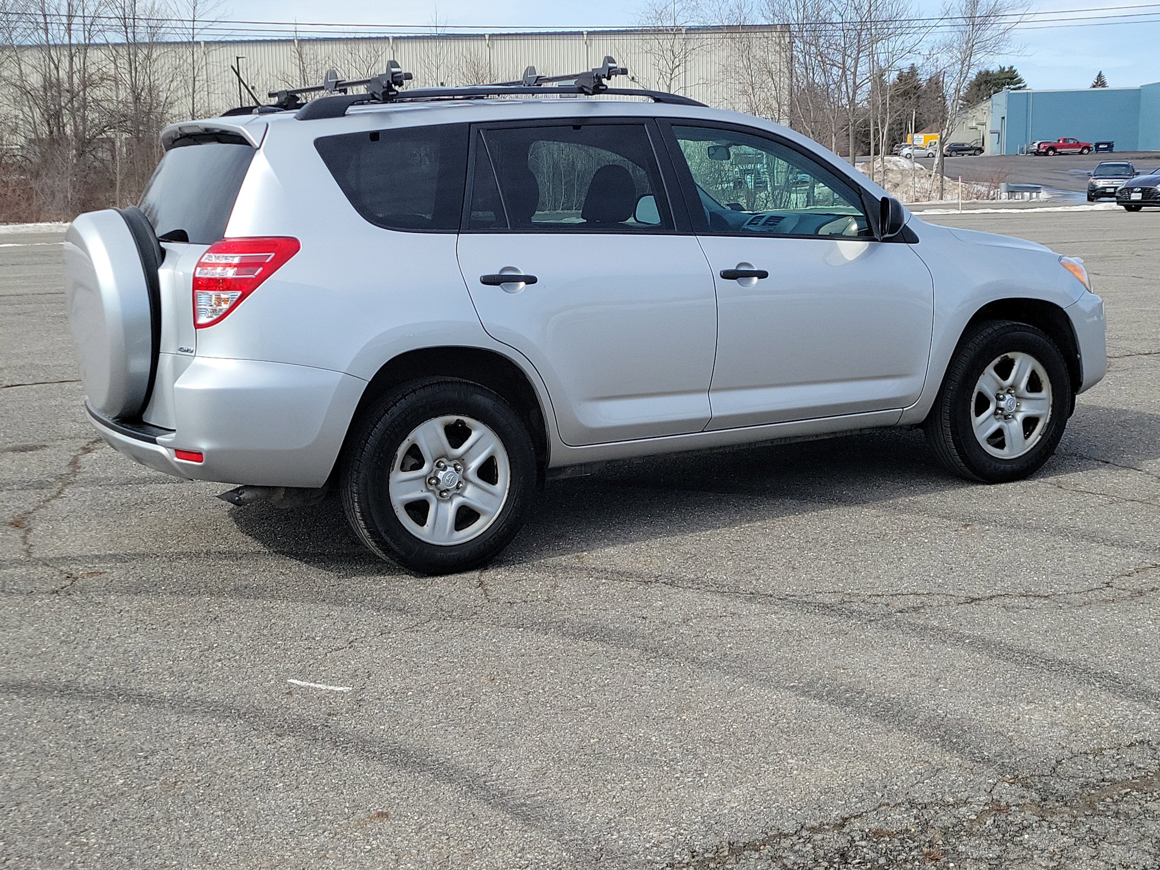 2011 Toyota RAV4 4WD 4dr 4-cyl 4-Spd AT (Natl)