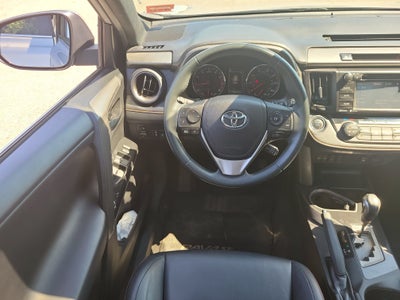 2017 Toyota RAV4 SE