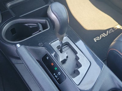2017 Toyota RAV4 SE