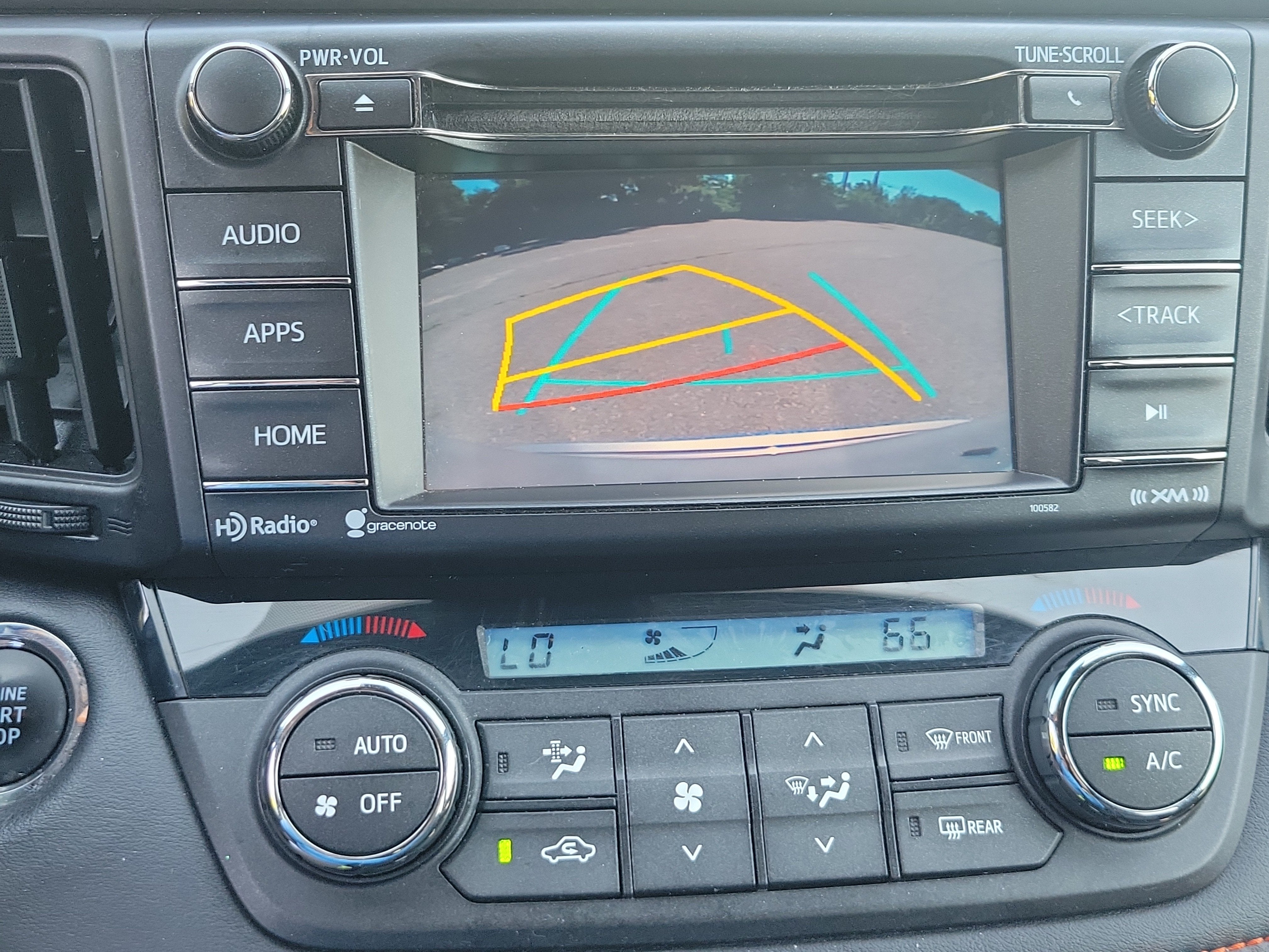 2017 Toyota RAV4 SE