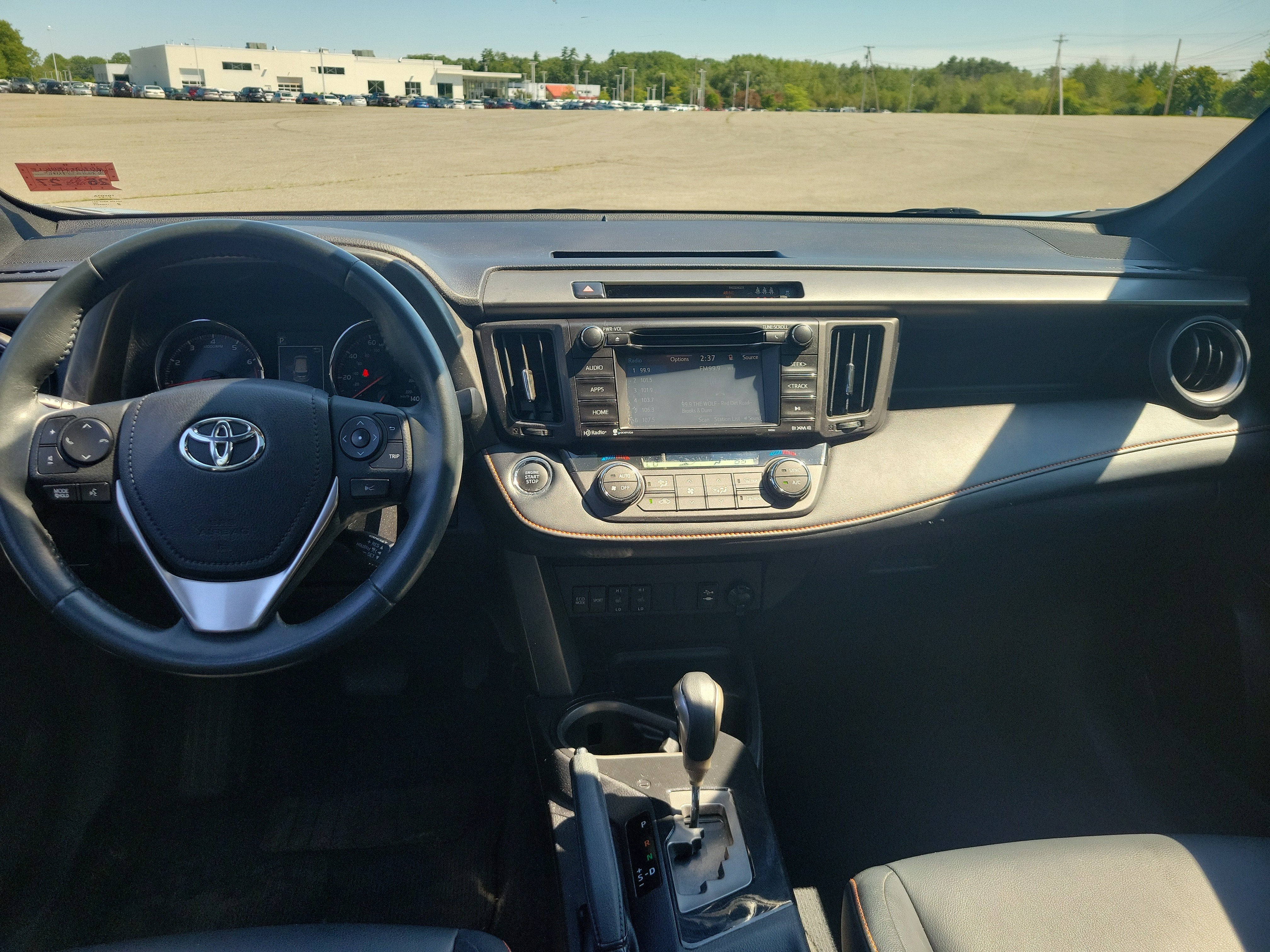 2017 Toyota RAV4 SE
