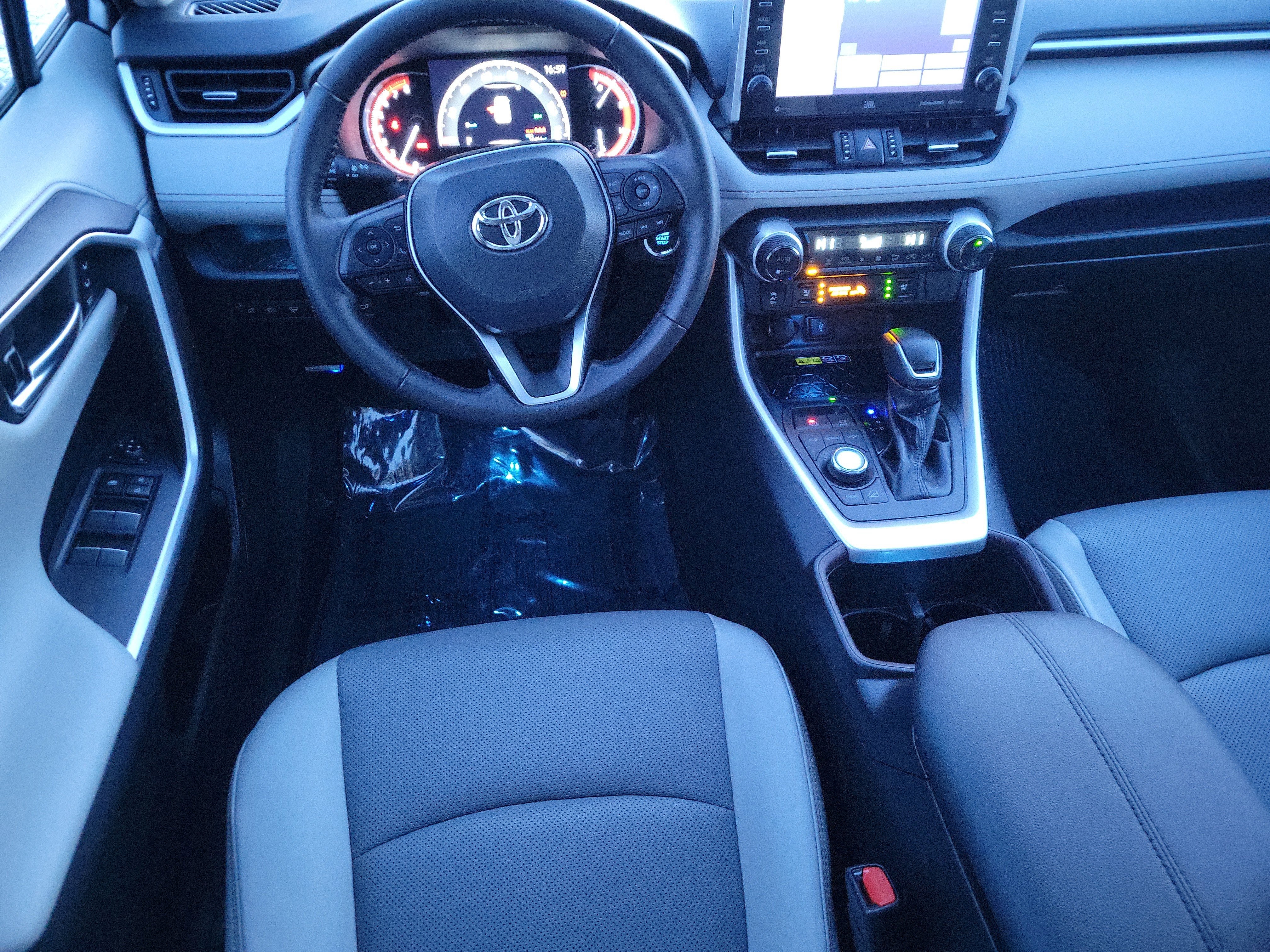 2022 Toyota RAV4 Limited