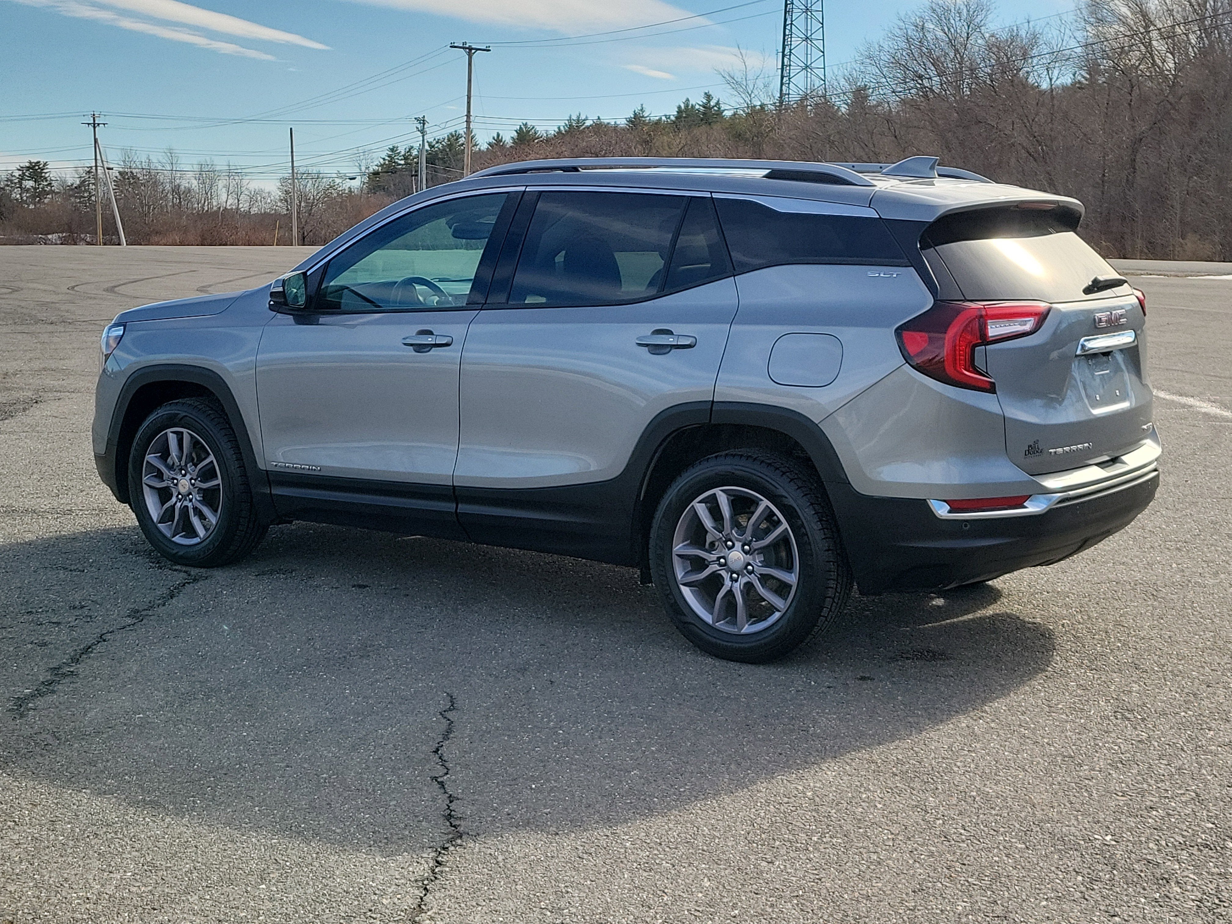 2023 GMC Terrain SLT