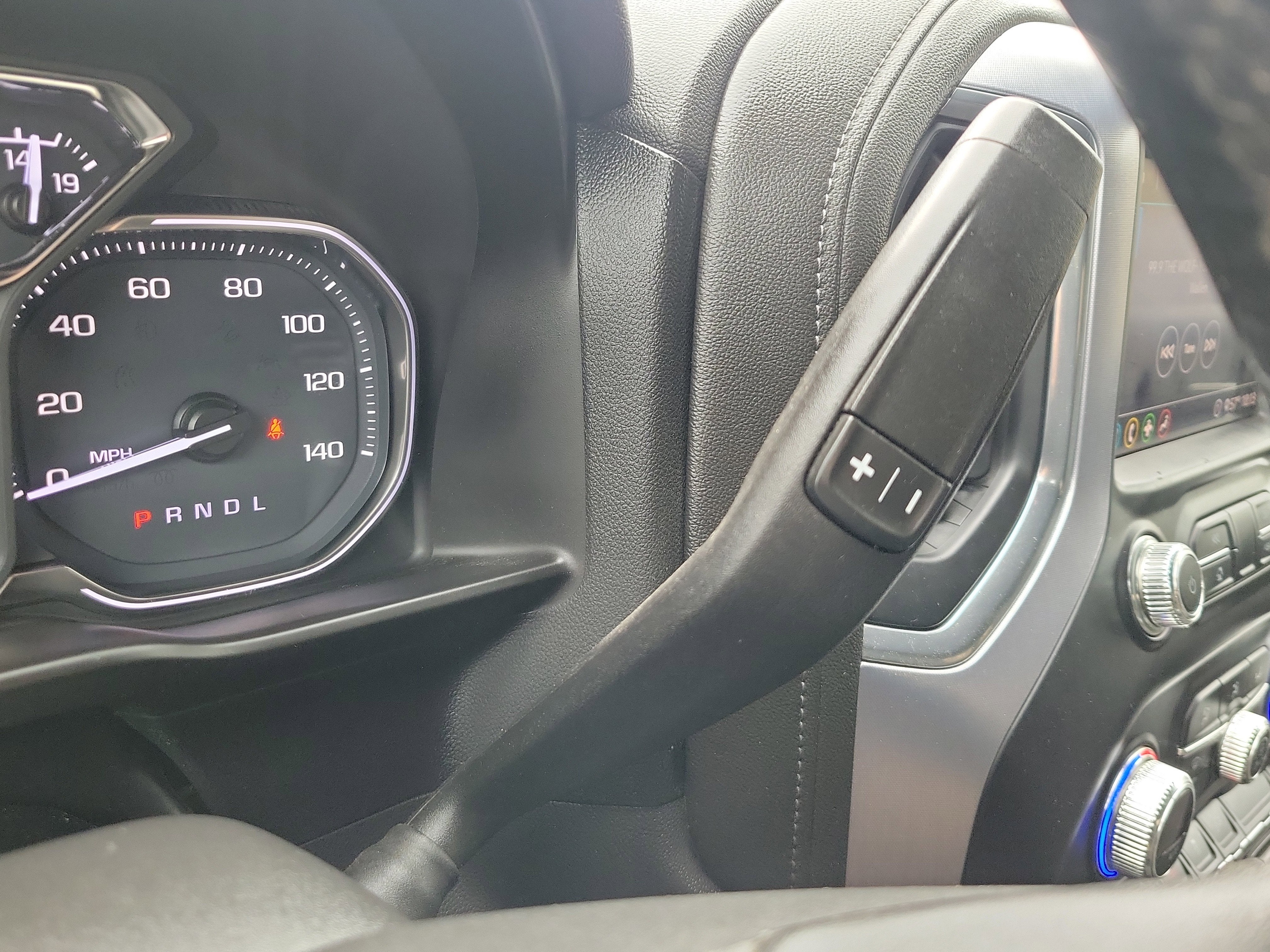 2020 GMC Sierra 1500 SLE