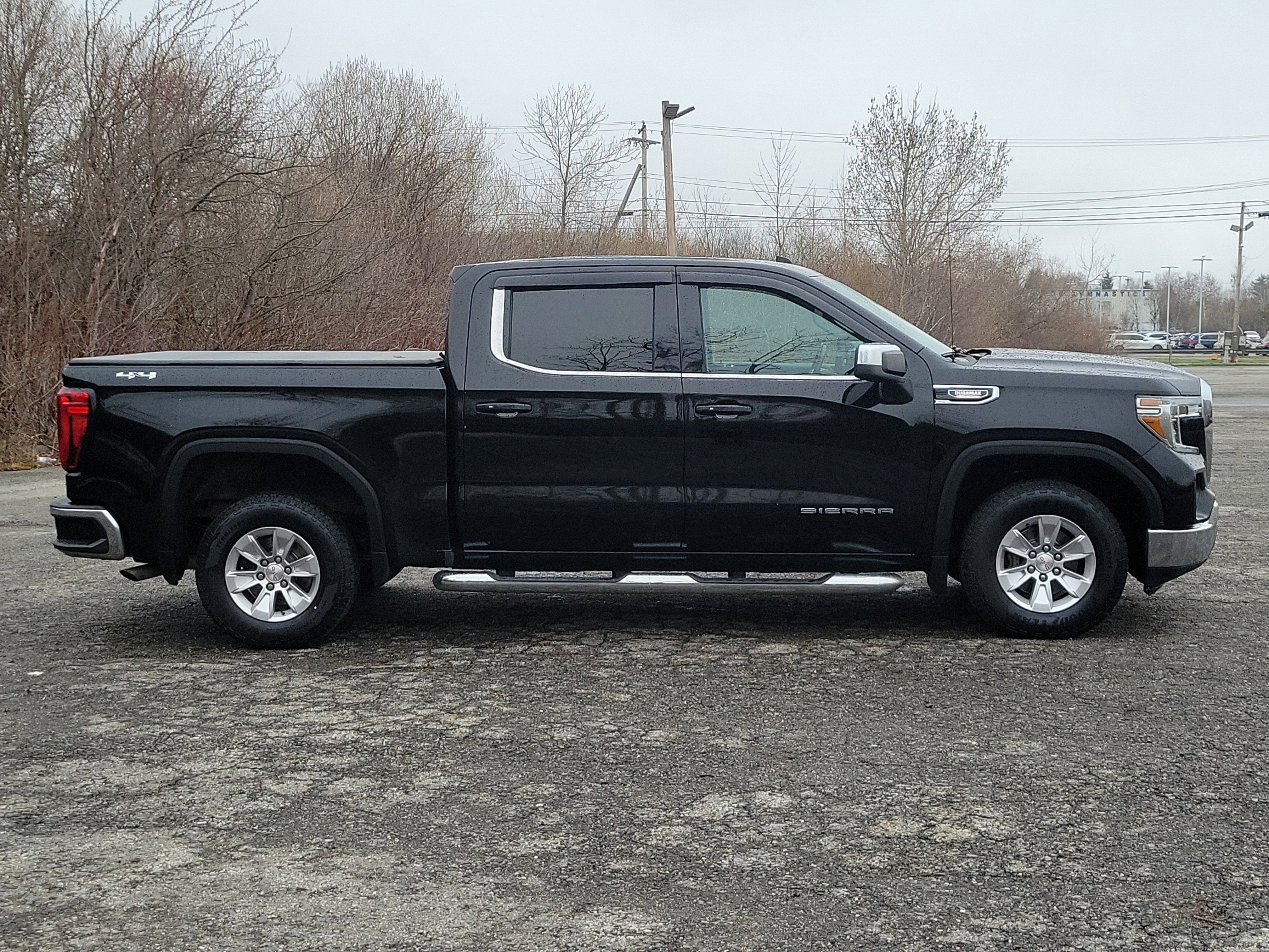 2020 GMC Sierra 1500 SLE
