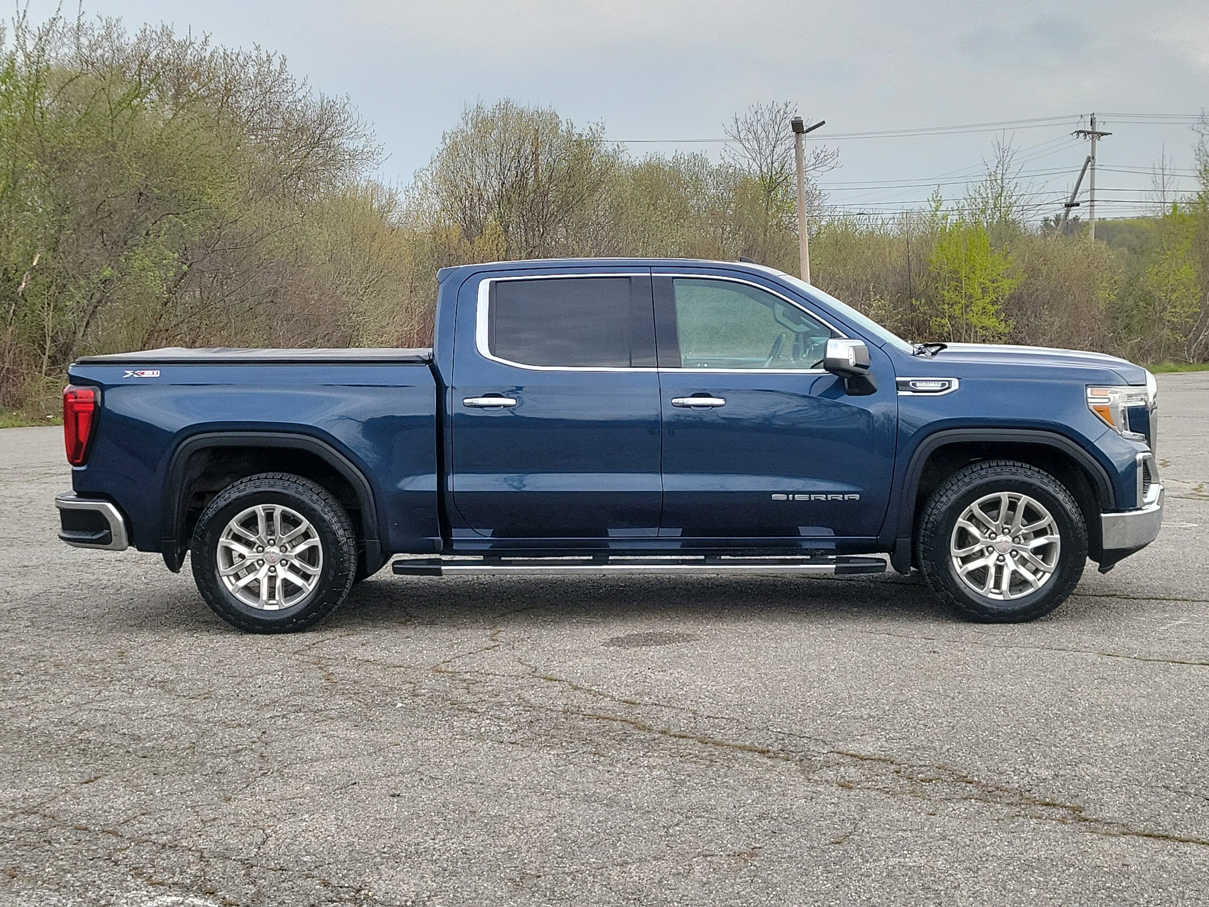 2021 GMC Sierra 1500 SLT