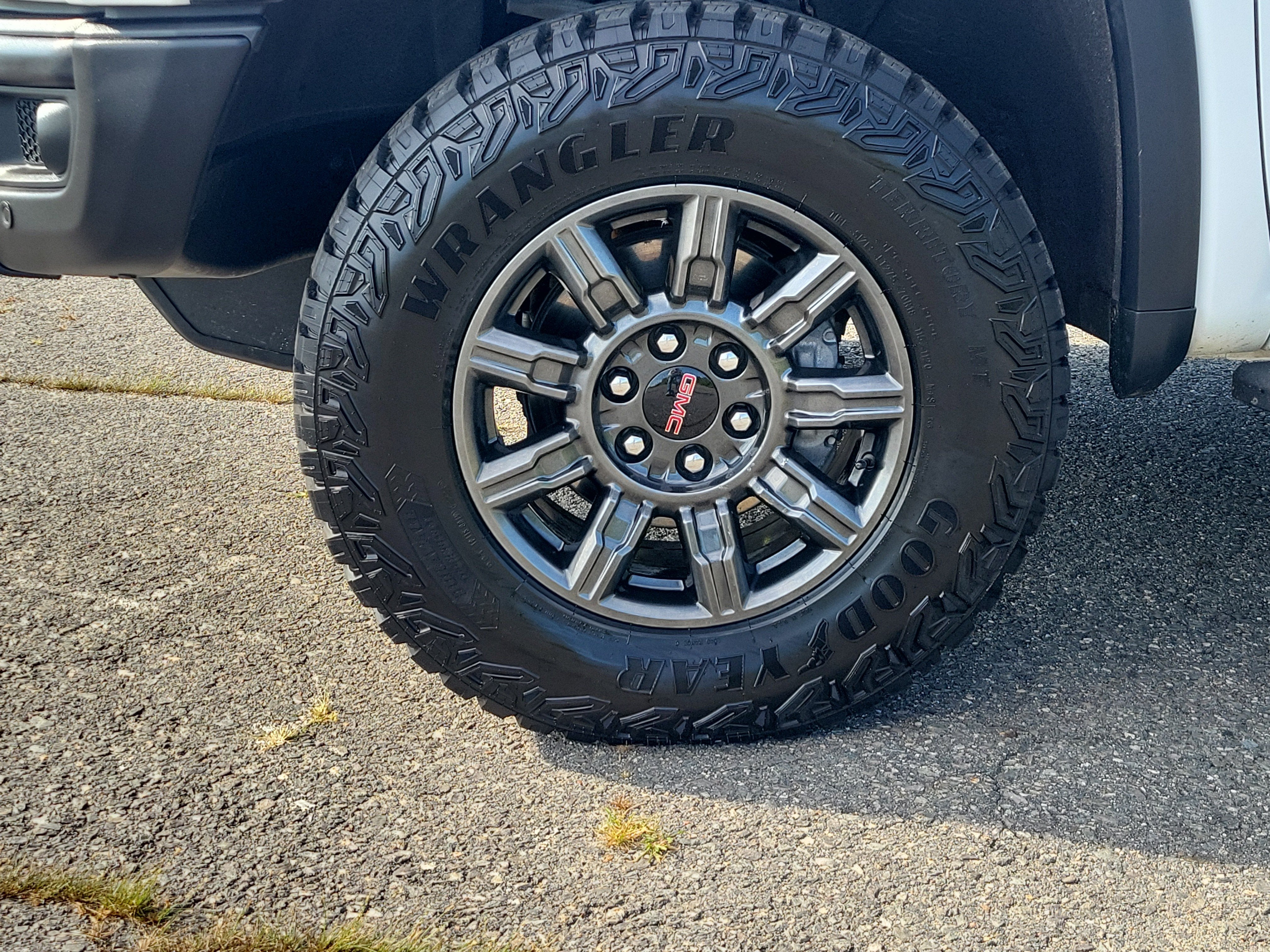 2024 GMC Sierra 1500 AT4X