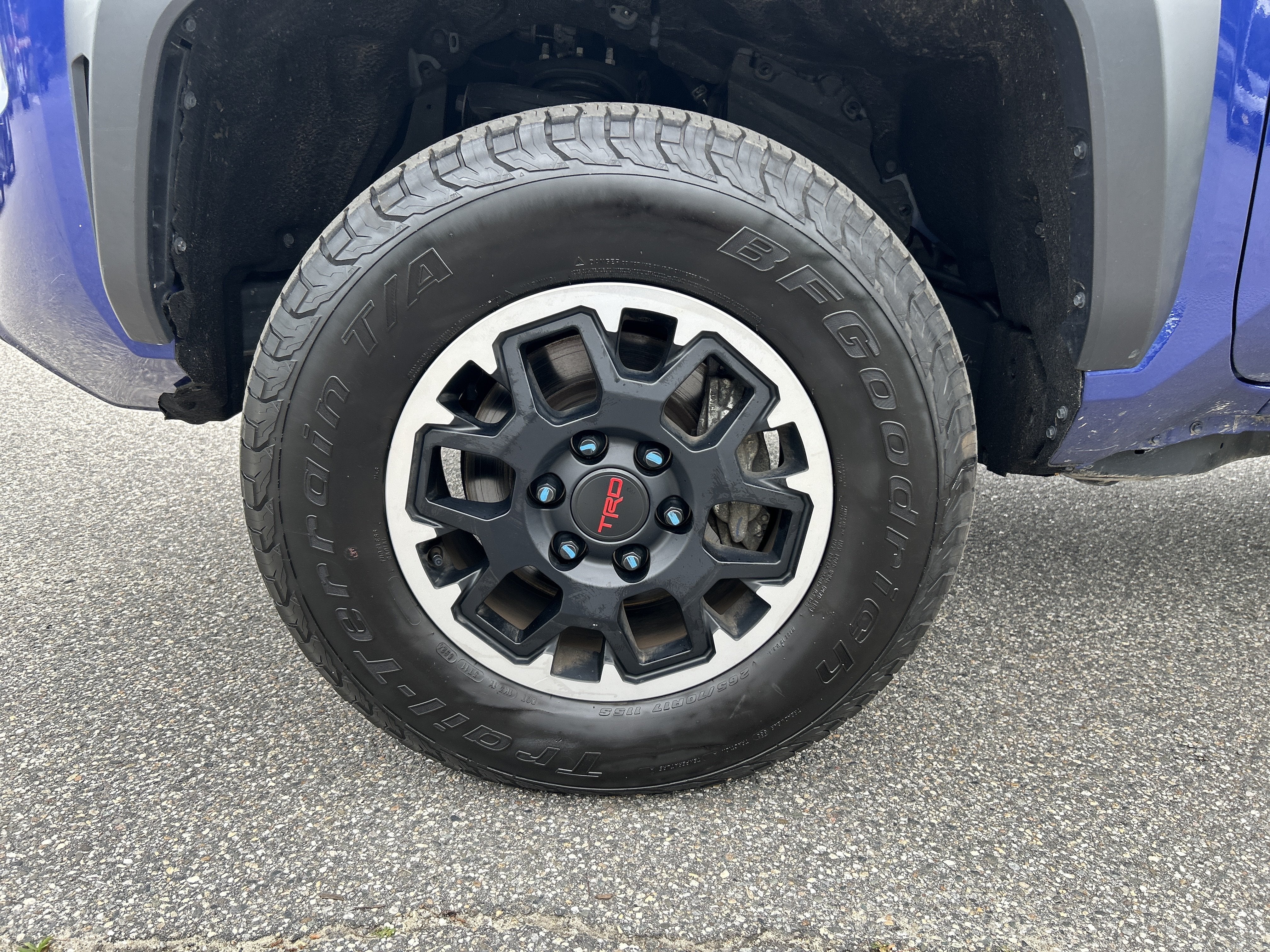 2024 Toyota Tacoma 4WD SR5