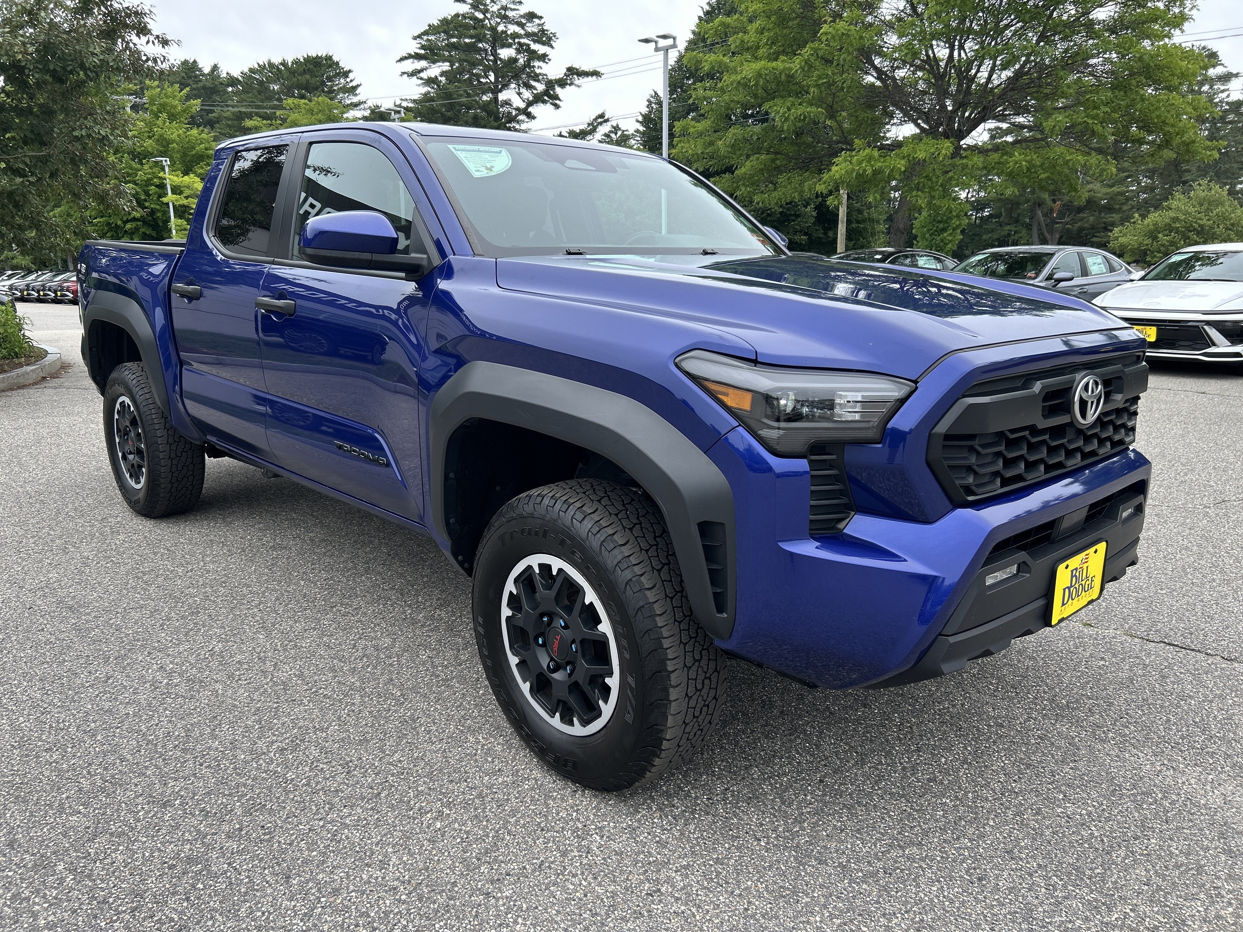 2024 Toyota Tacoma 4WD SR5