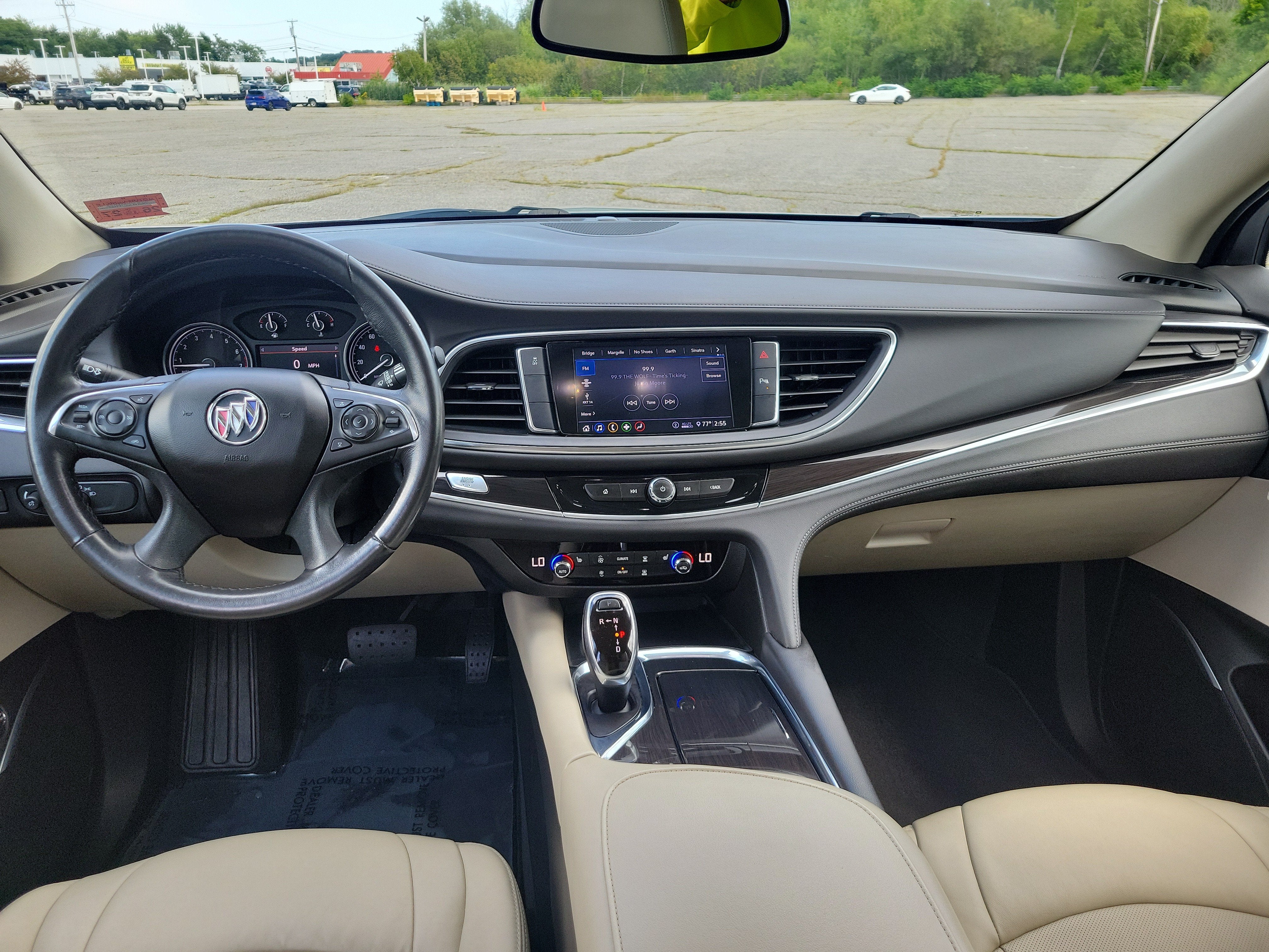 2020 Buick Enclave Essence