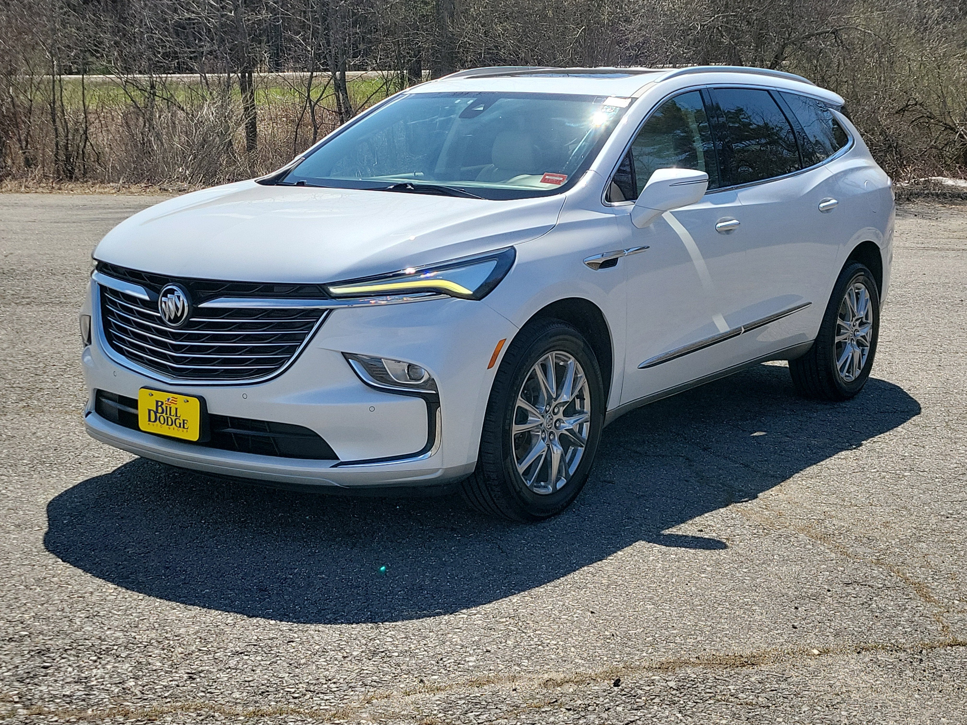 2023 Buick Enclave Essence