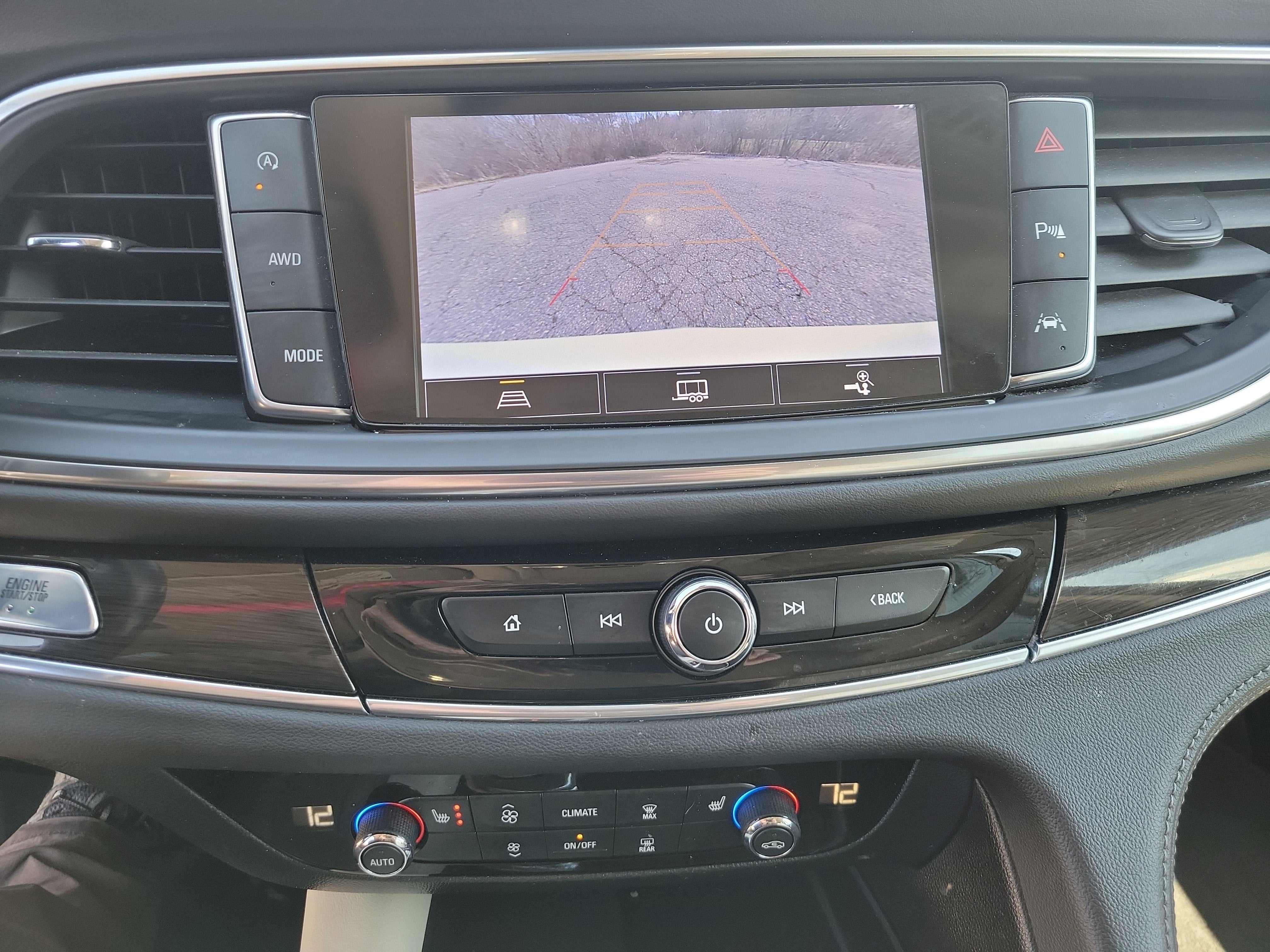 2023 Buick Enclave Essence